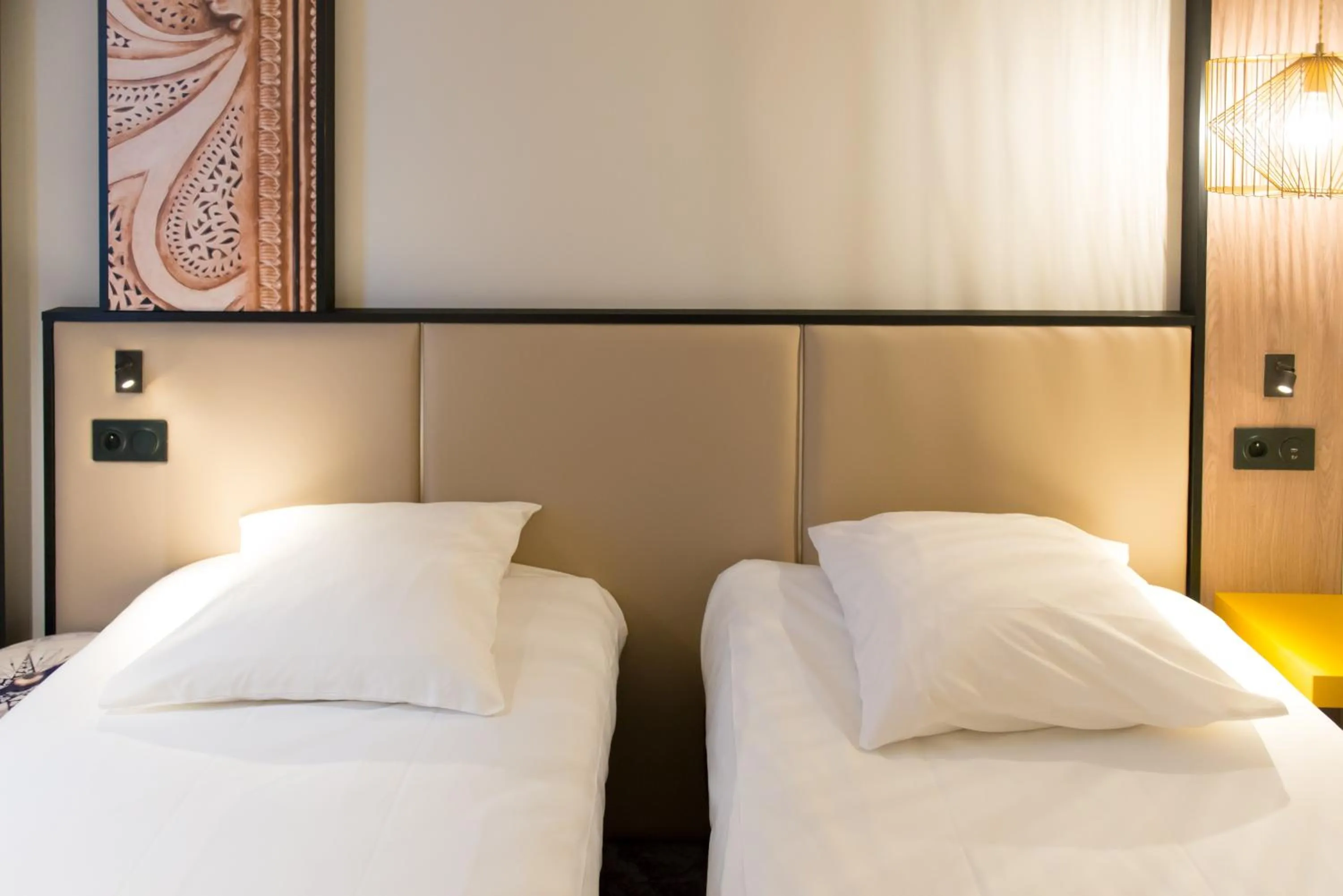 Bedroom, Bed in Brit Hotel Brest Le Relecq Kerhuon