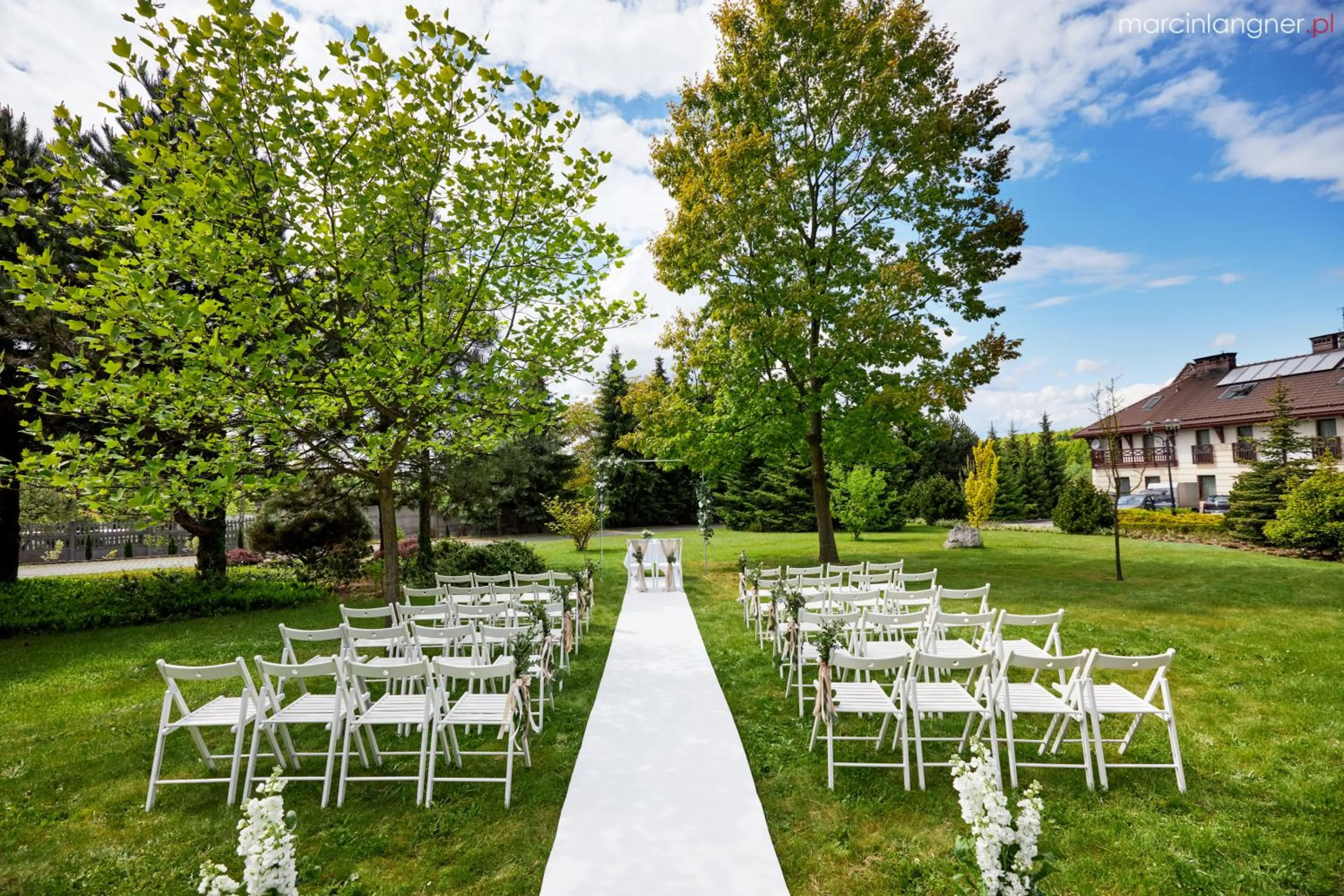 Garden view in Hotel & Restauracja Timberland