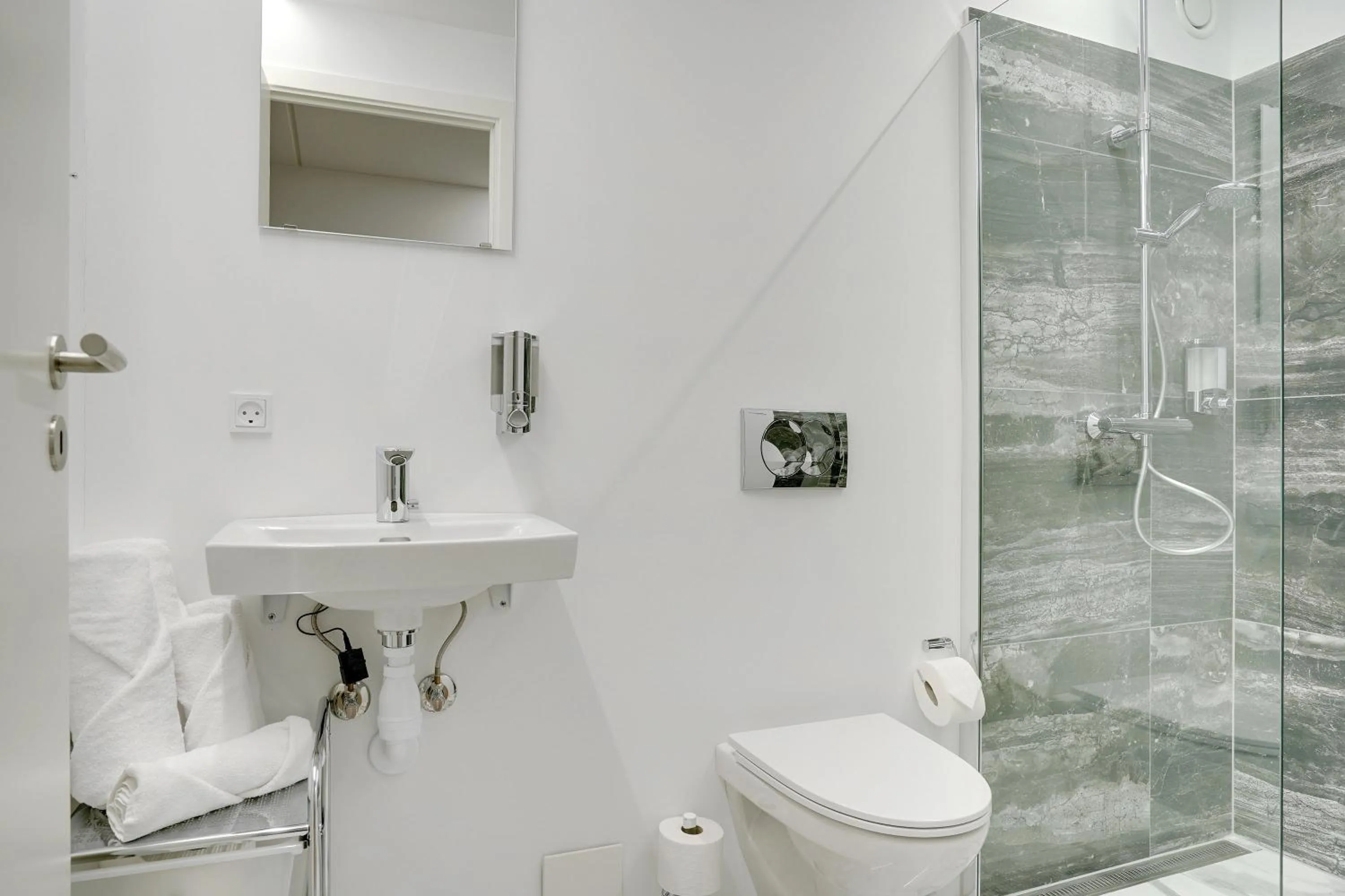 Bathroom in Hotel Sønderborg Kaserne