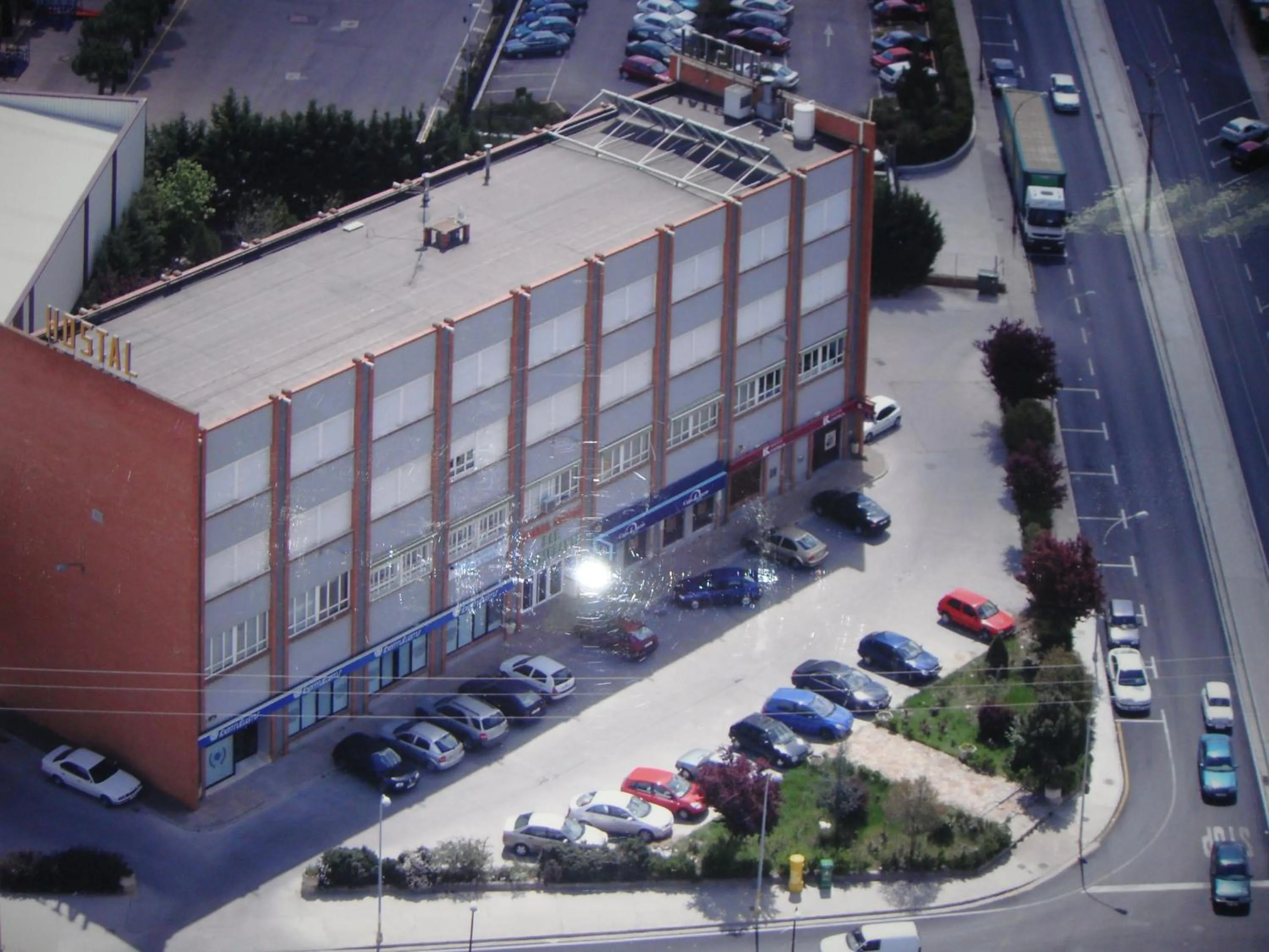 Property building in Hostal Serpol