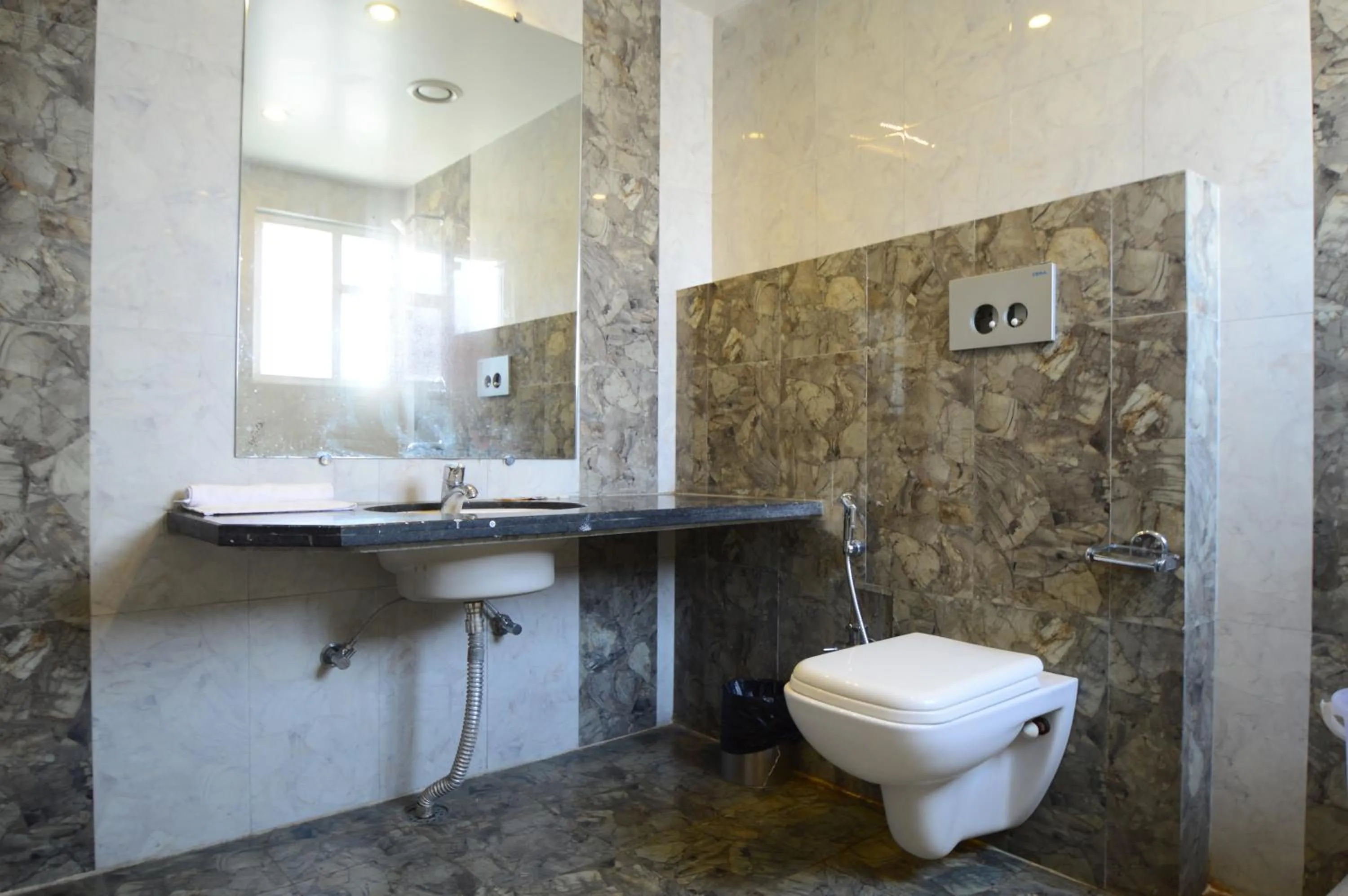 Bathroom in Lilypool - The Heritage Jalmahal