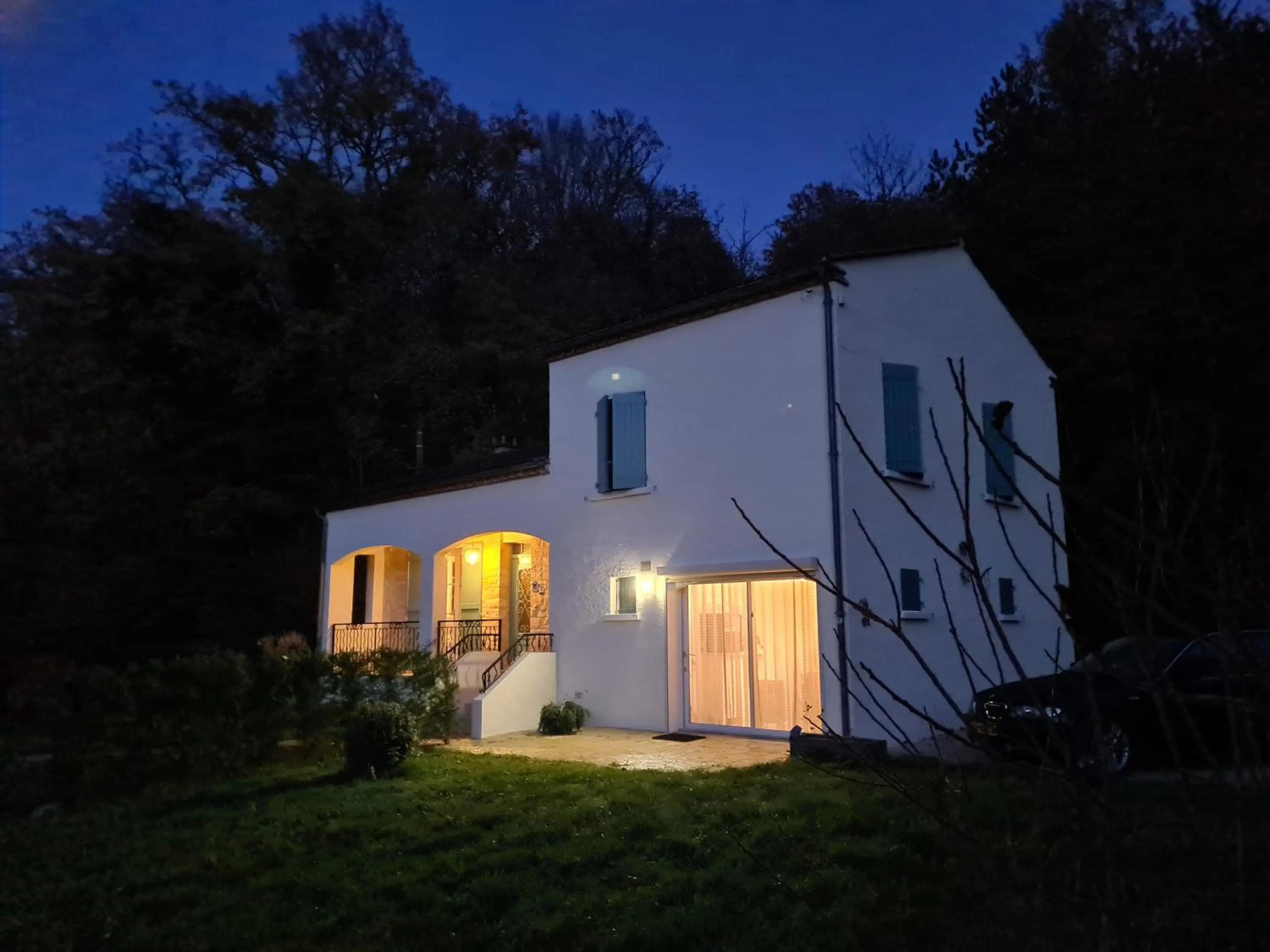 Night in La Perle De Frayssinet-Le-Gélat - Chambre d'Hôtes - B&B