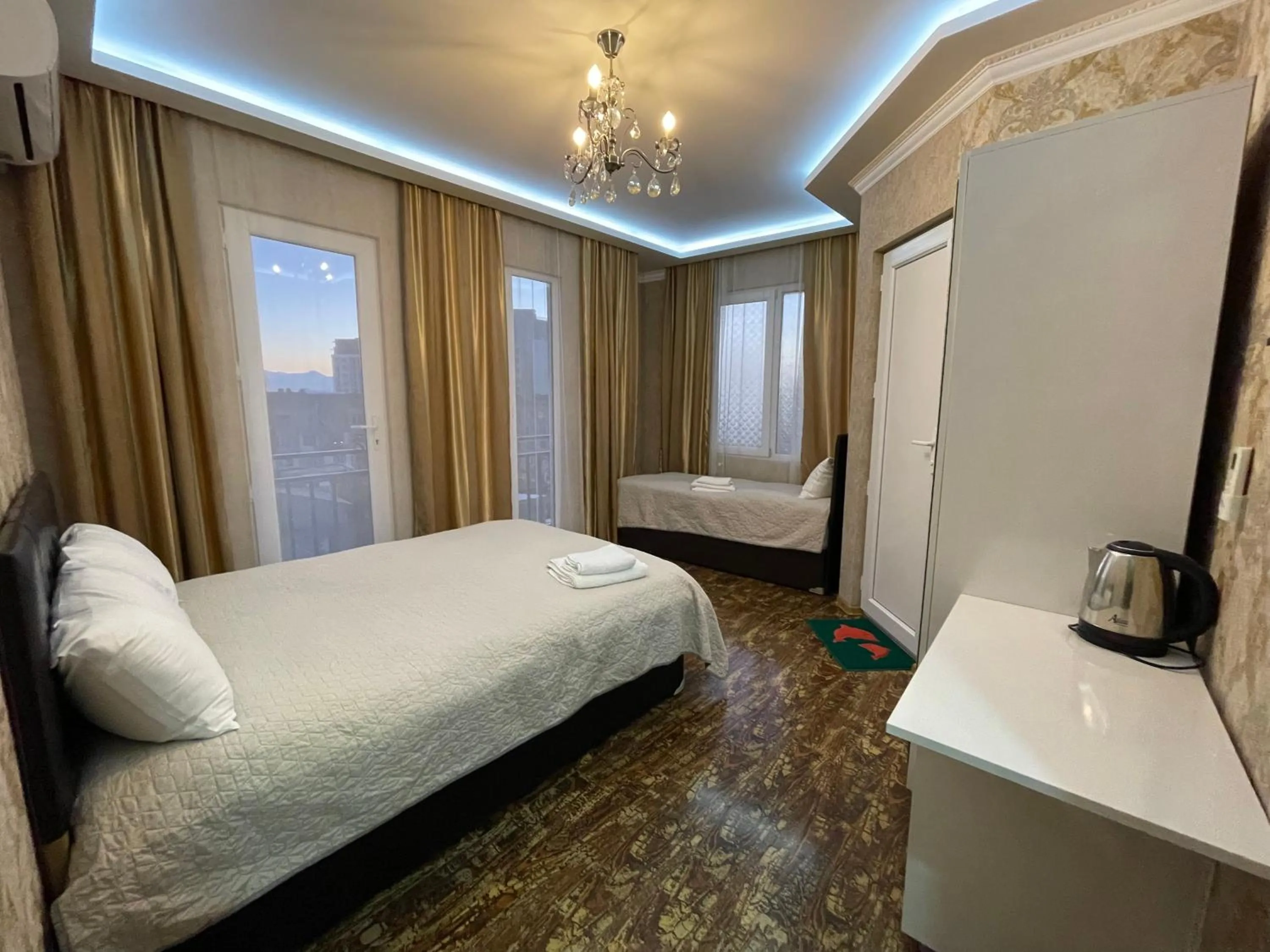 Photo of the whole room in UNION