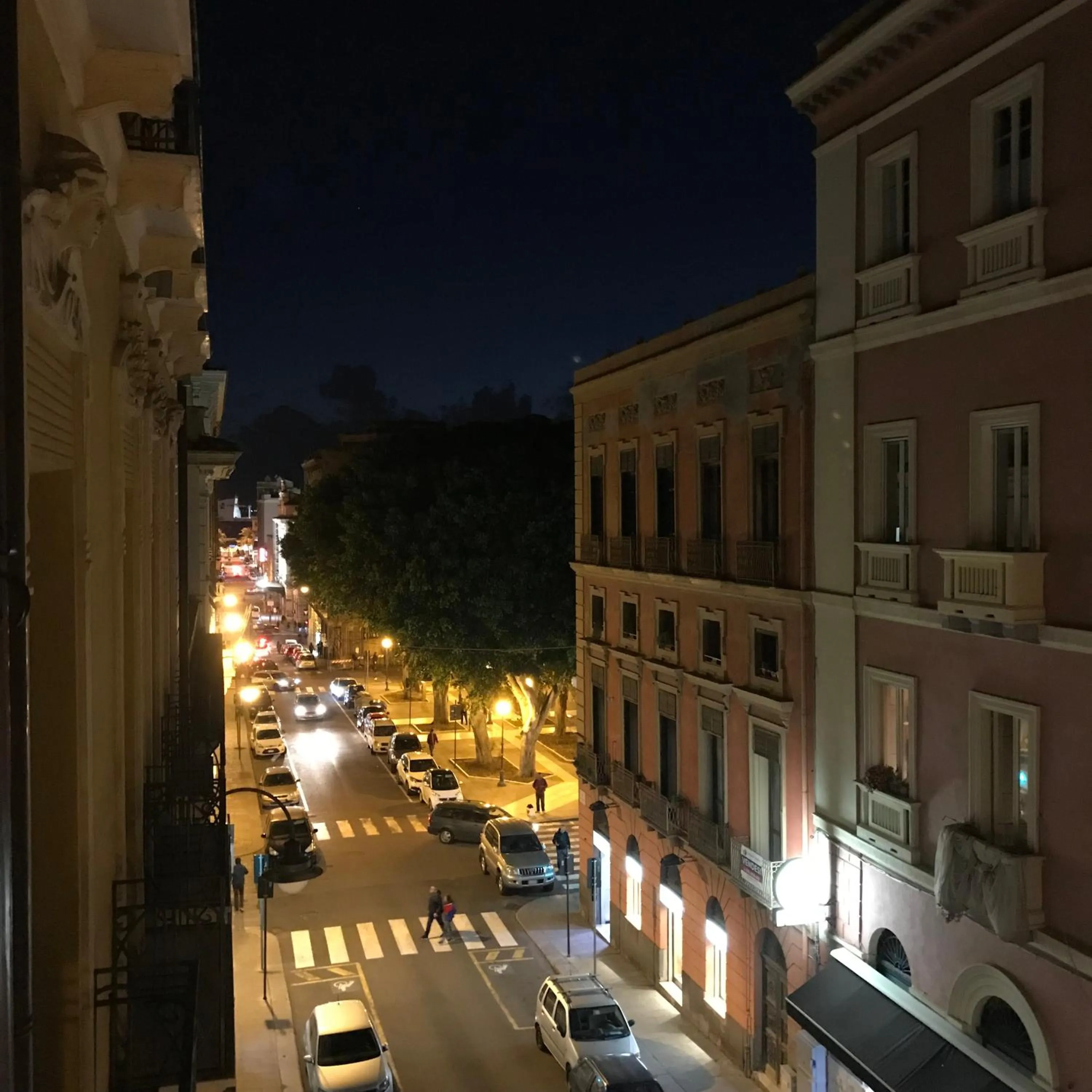 Neighbourhood in Marcus Suite