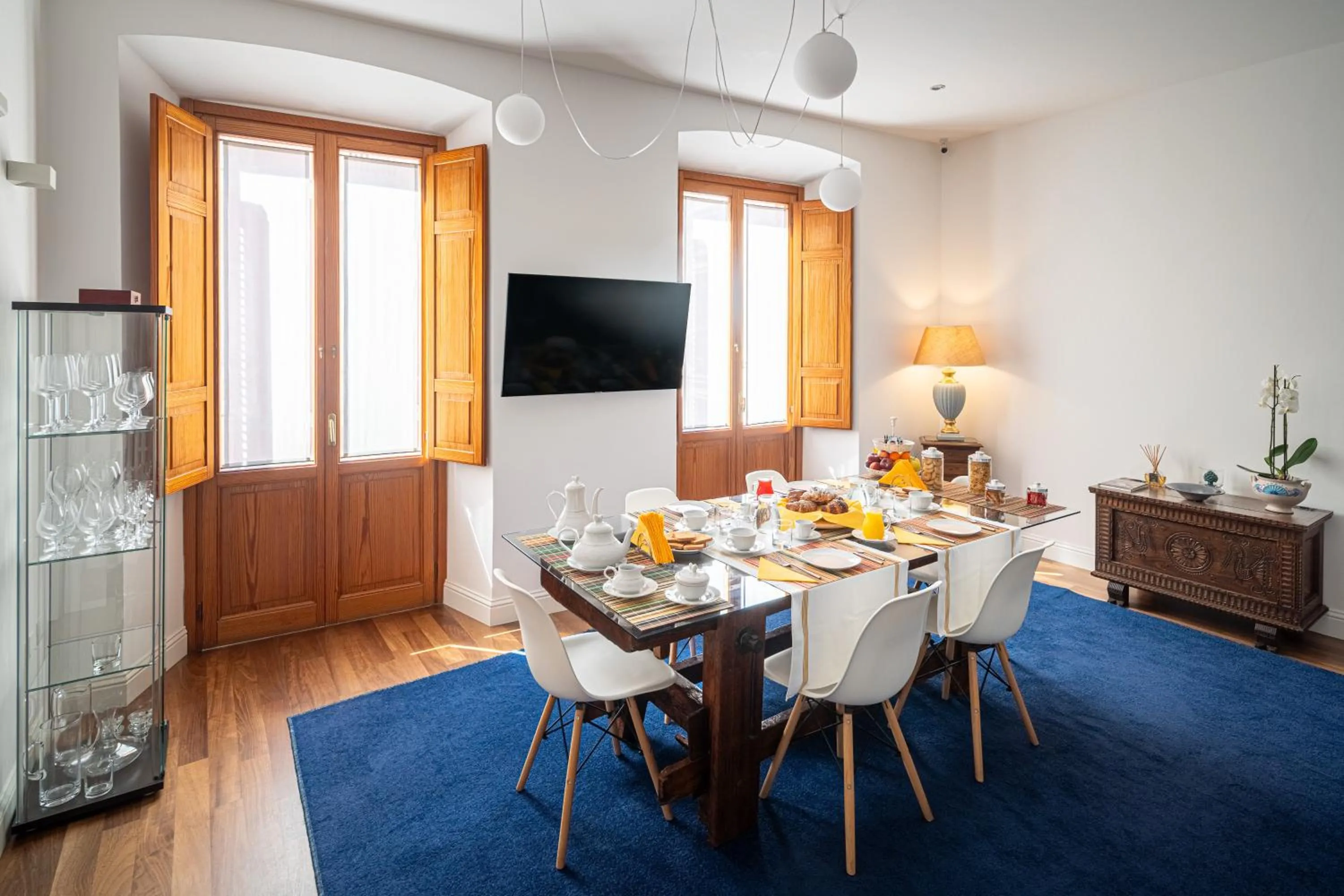 Breakfast in Marcus Suite