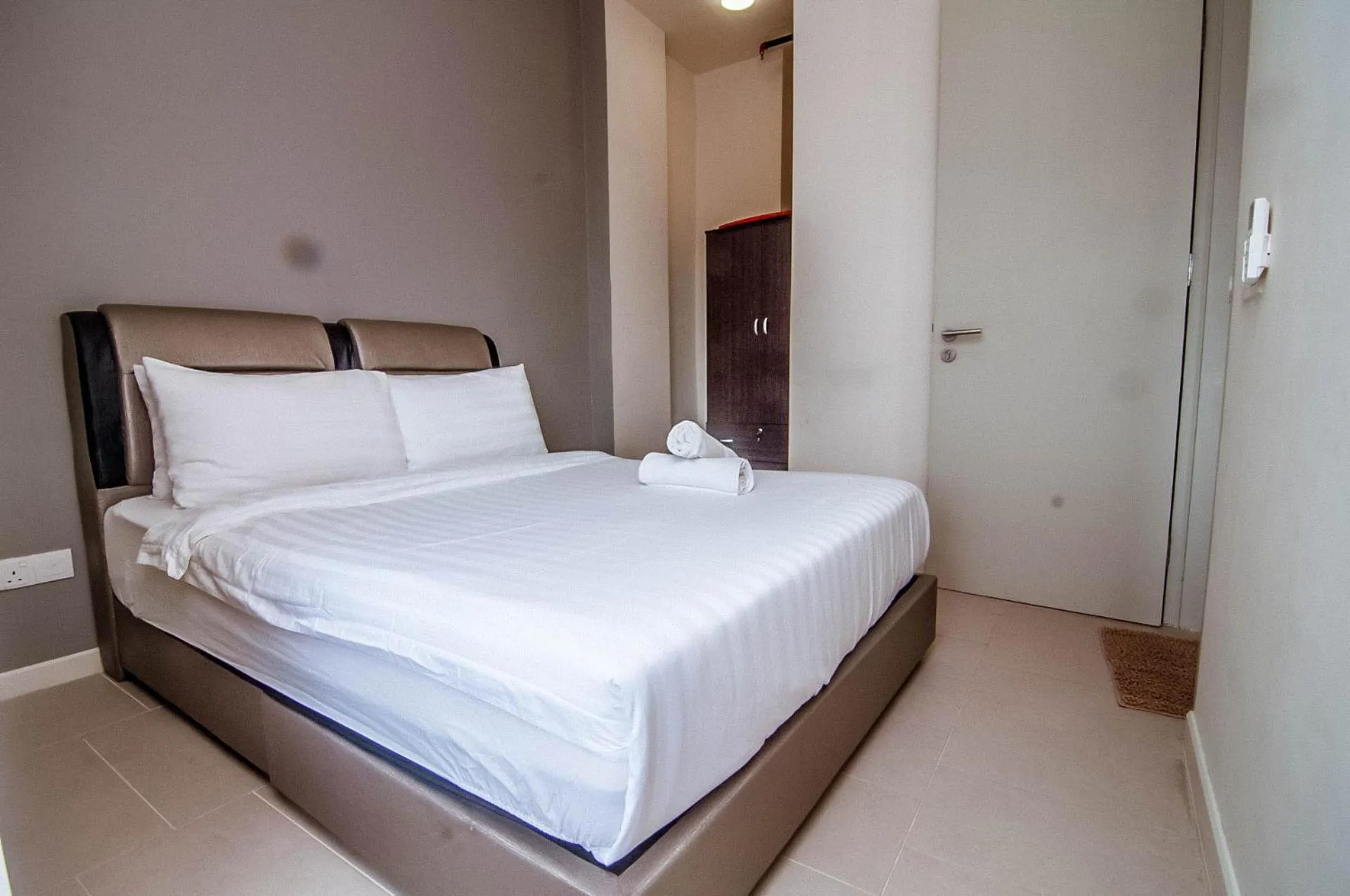 Bed in Tamarind Square Cyberjaya By IdealHub