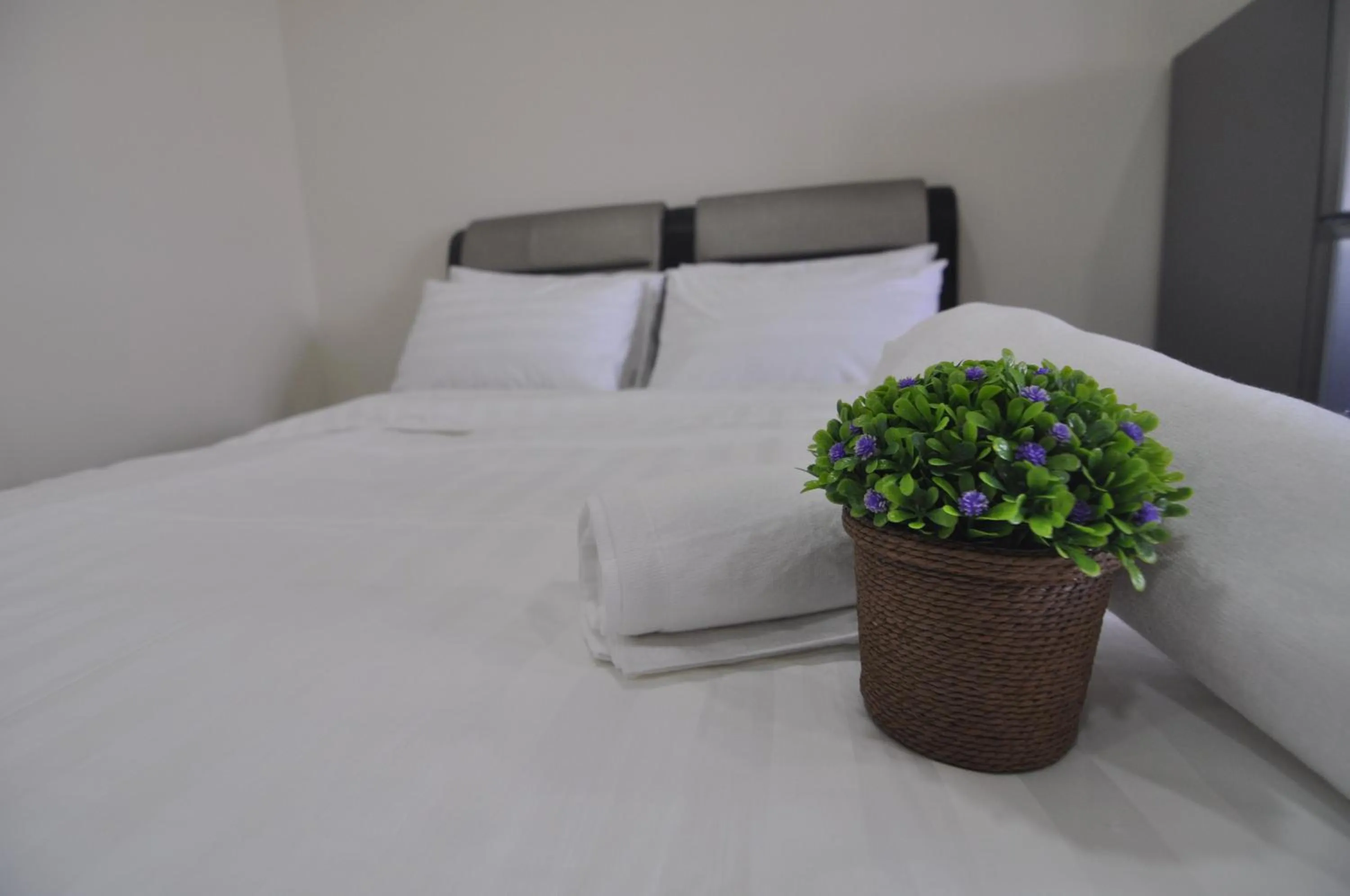 Bed in Tamarind Square Cyberjaya By IdealHub