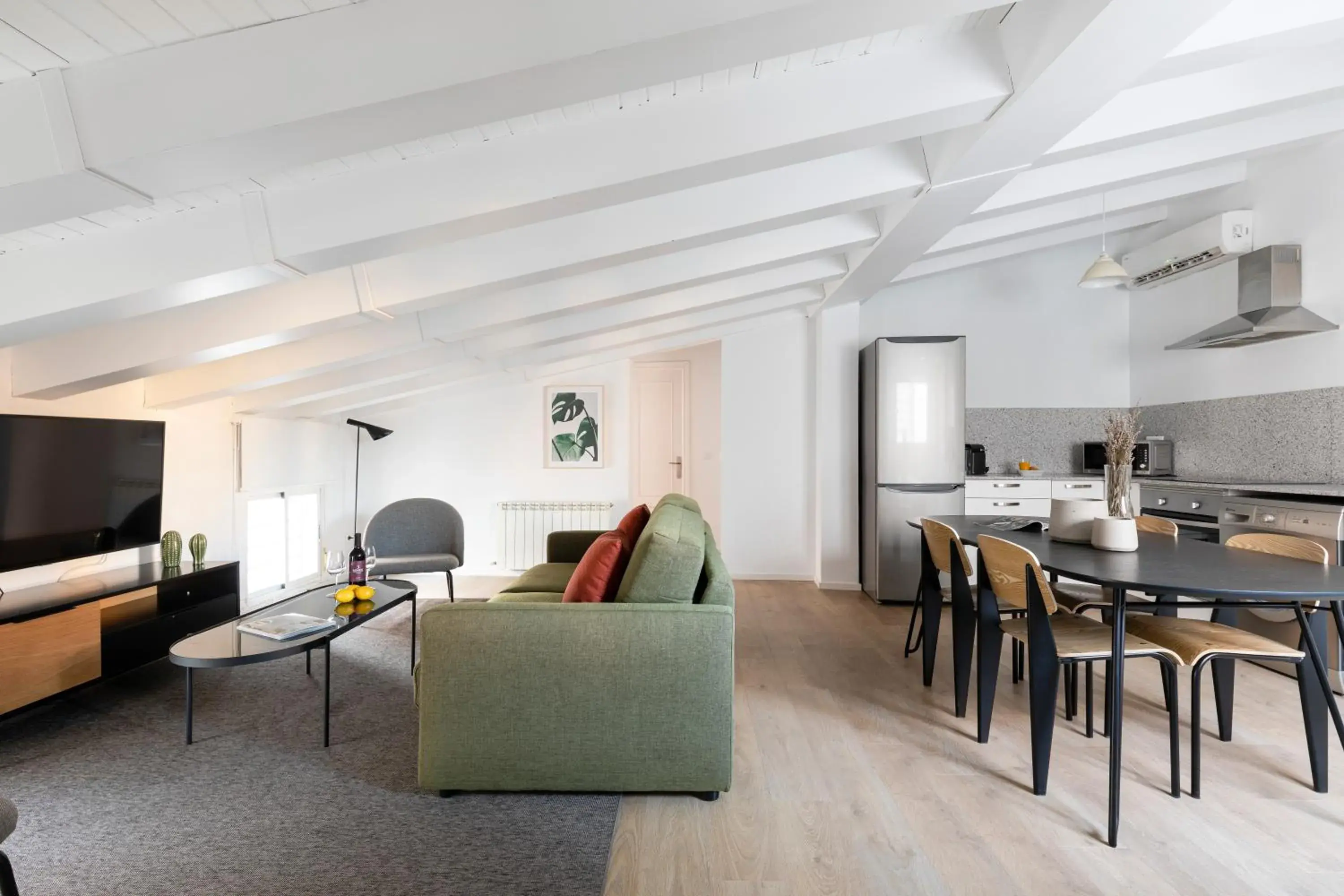 Two-Bedroom Apartment in Aspasios Calle Mayor Apartments Two-Bedroom Apartment in Aspasios Calle Mayor Apartments