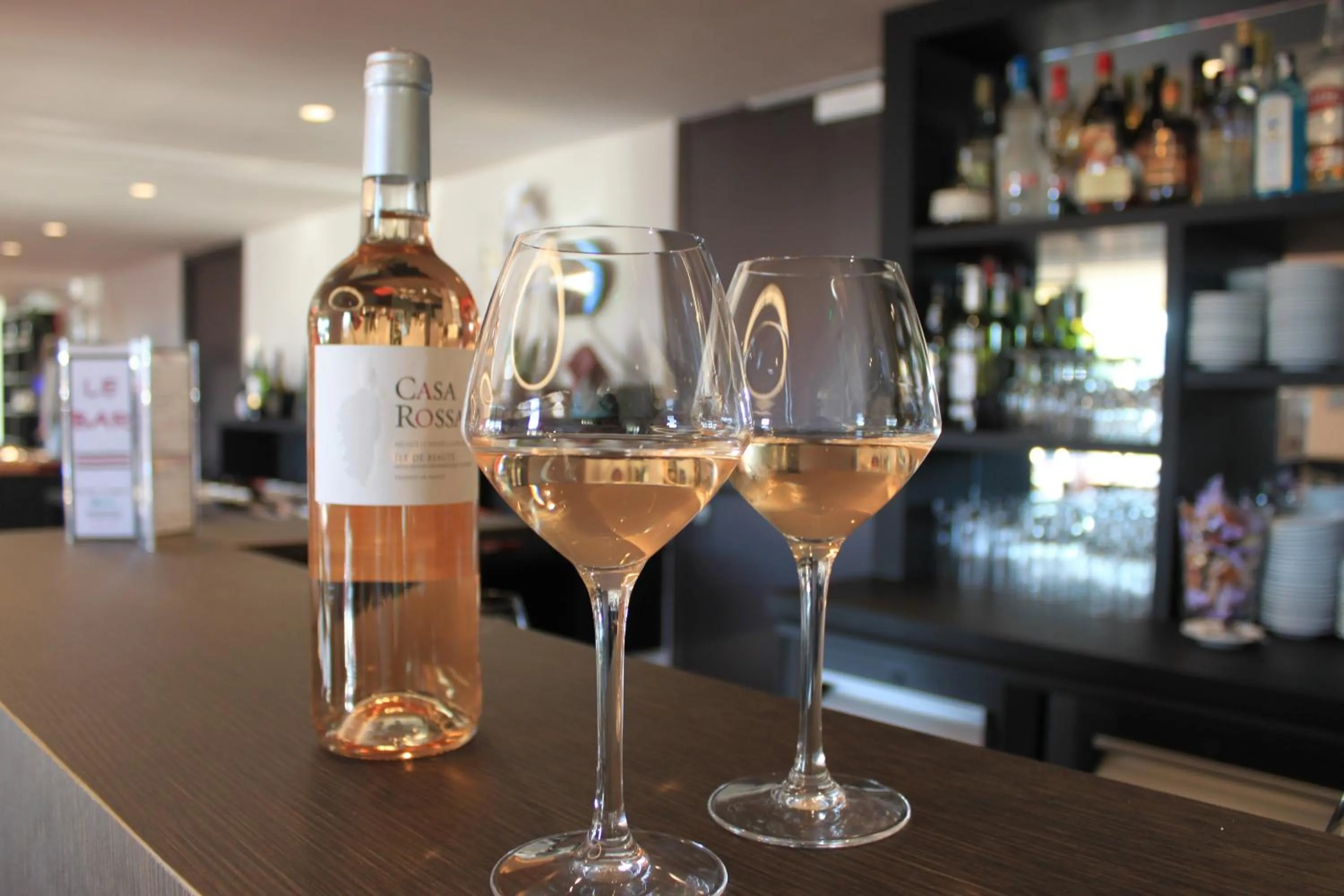 Lounge or bar in Brit Hotel Quimper Nord