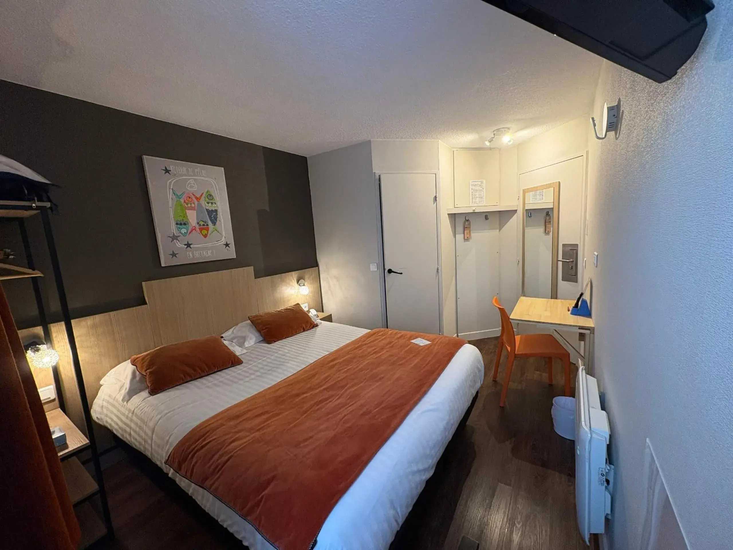 Standard Double Room - single occupancy in Brit Hotel Quimper Nord Standard Double Room - single occupancy in Brit Hotel Quimper Nord
