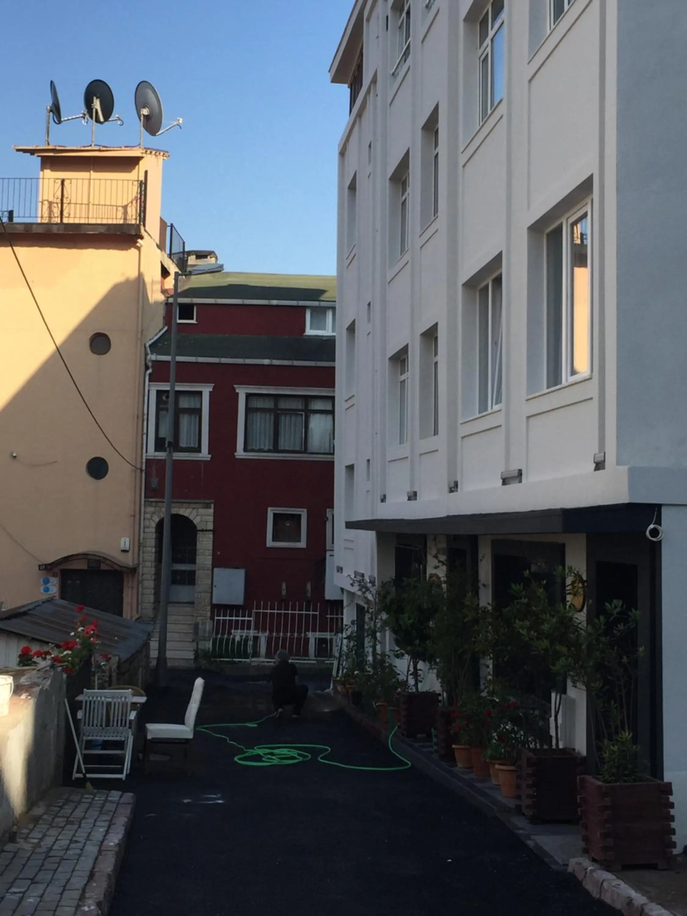 Property building in Spinel Hotel - Old City