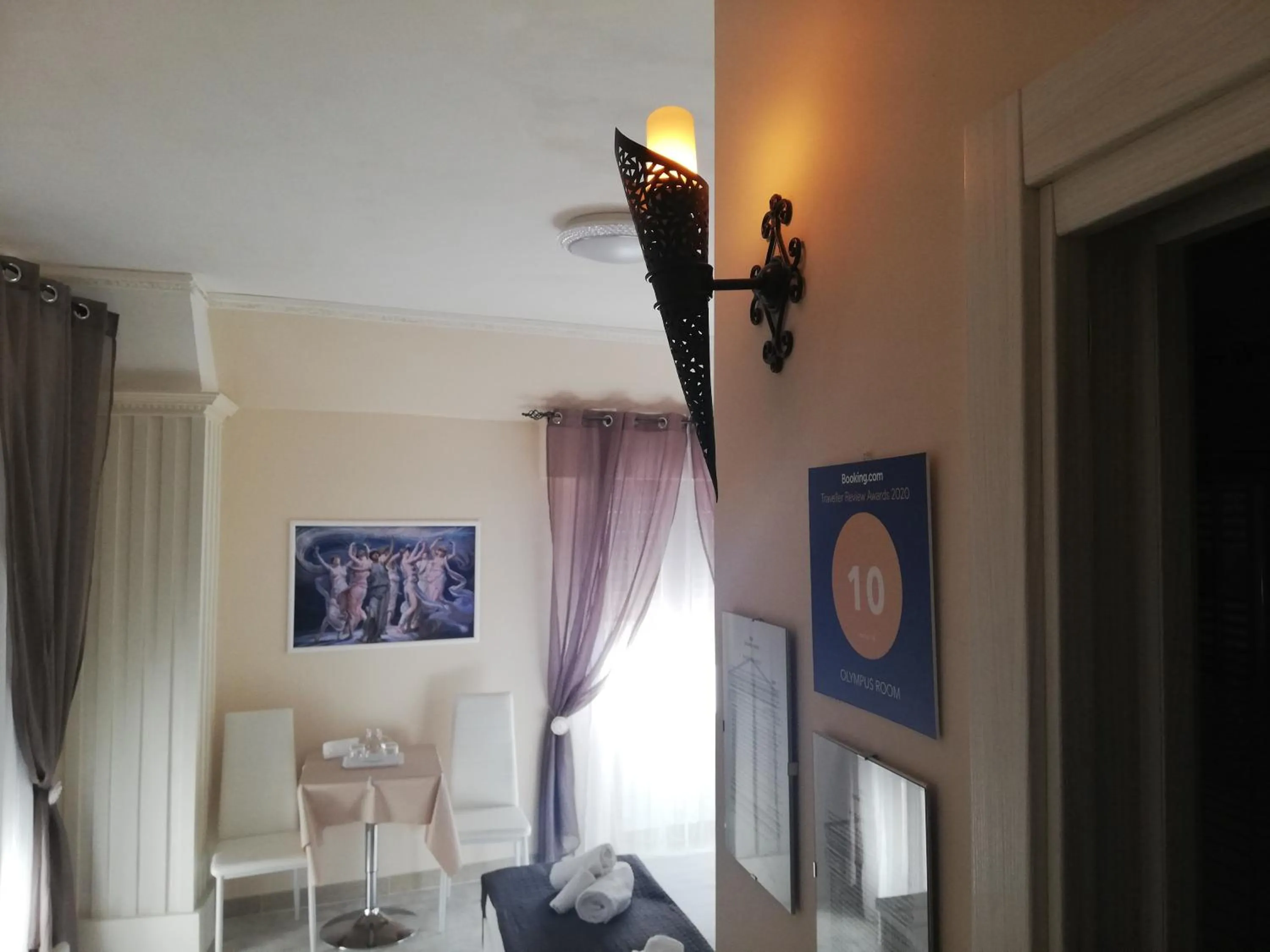 Decorative detail in OLYMPUS ROOM