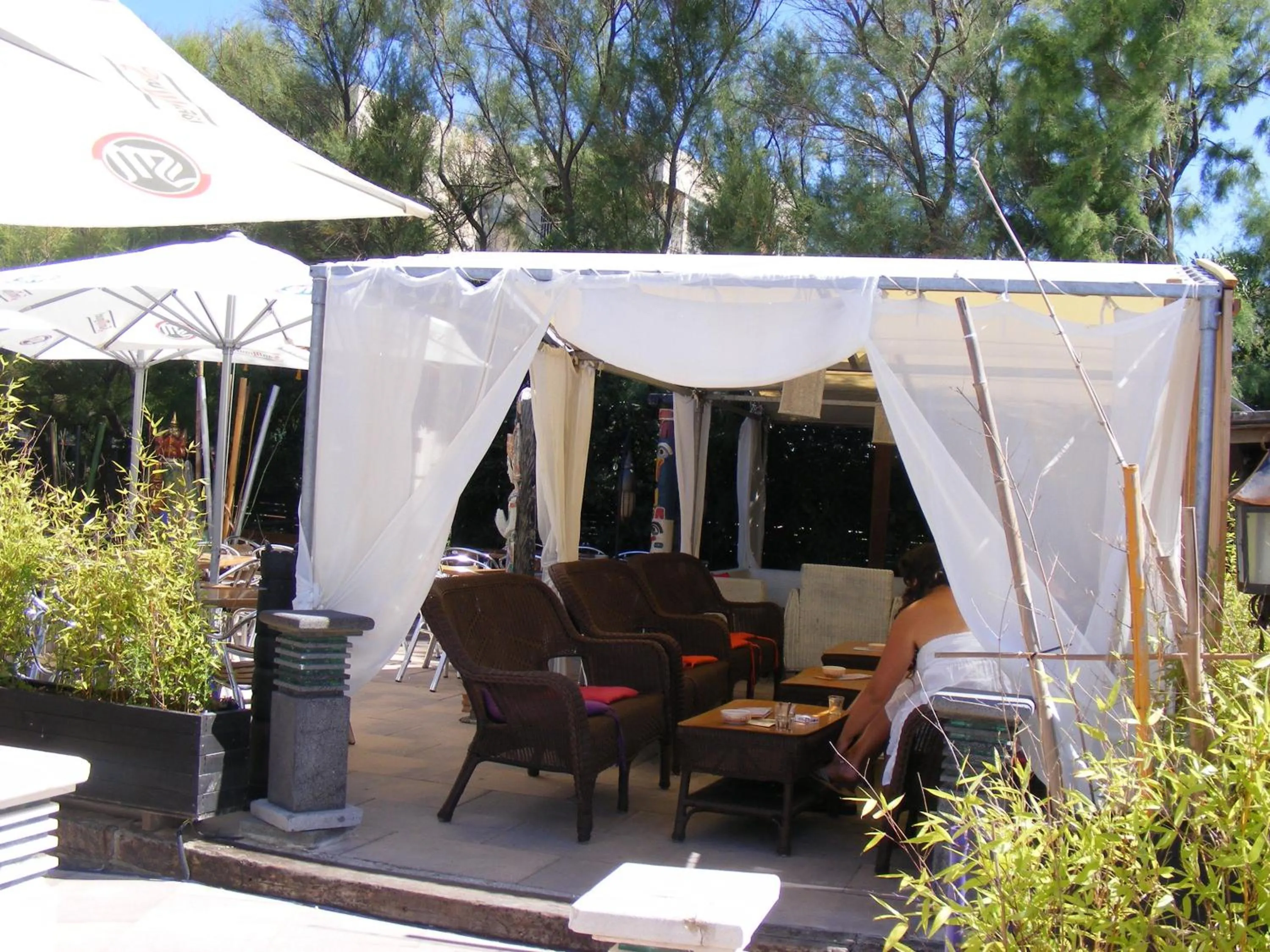 Patio in Hotel Pineda Playa