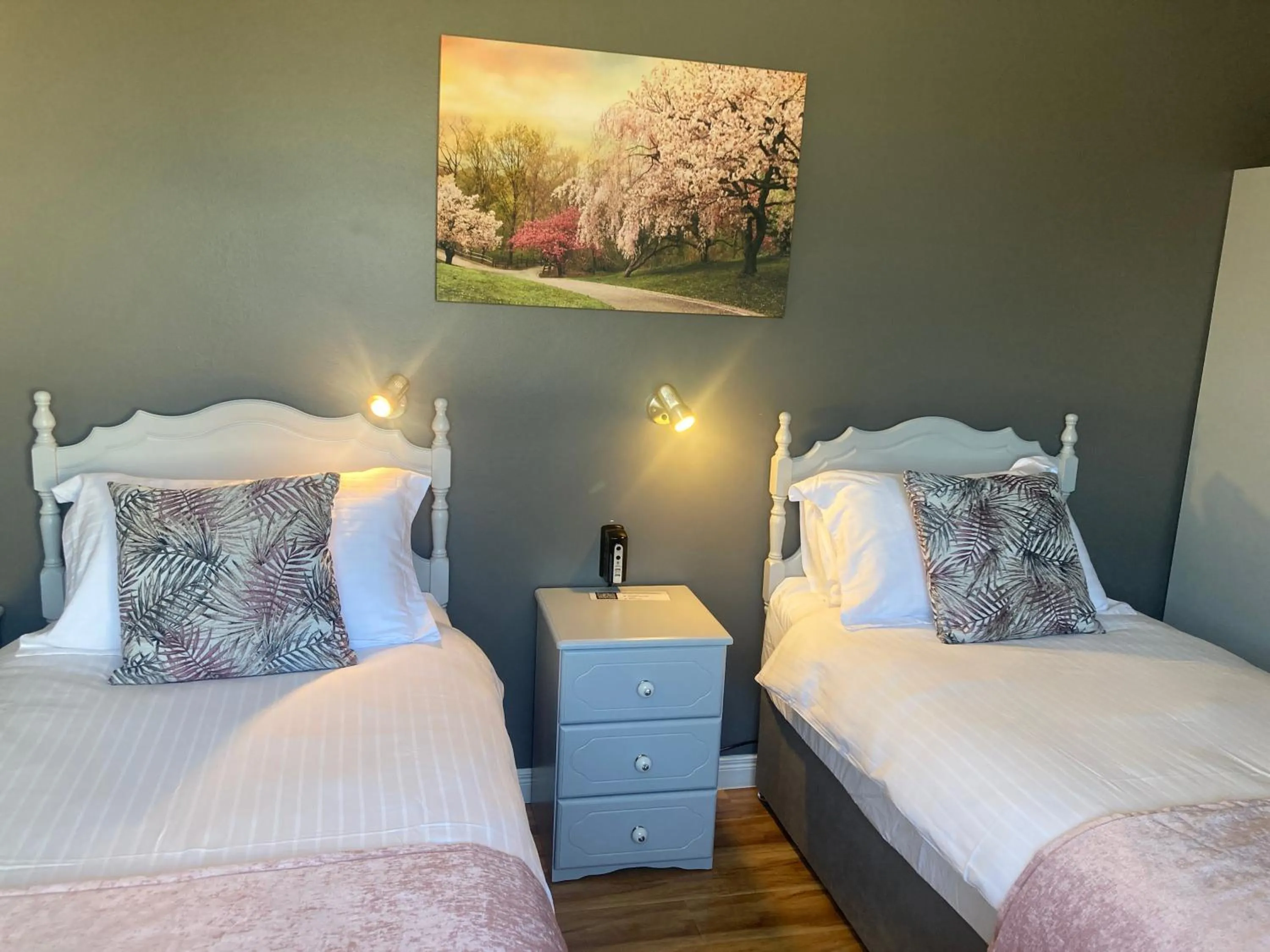 Bed in Steeple View B&B Guesthouse Donegal - Newly renovated in 2023