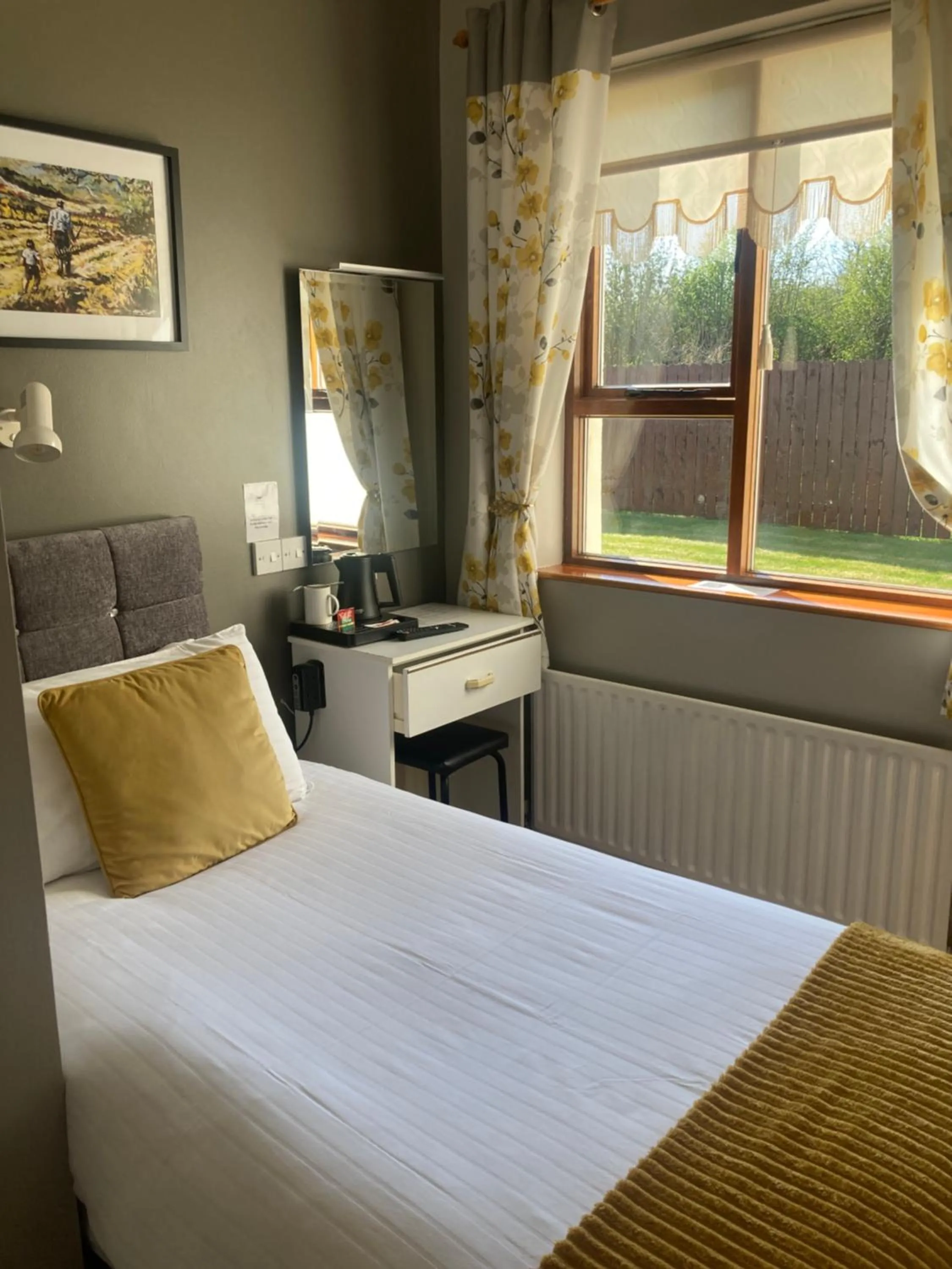 Bed in Steeple View B&B Guesthouse Donegal - Newly renovated in 2023
