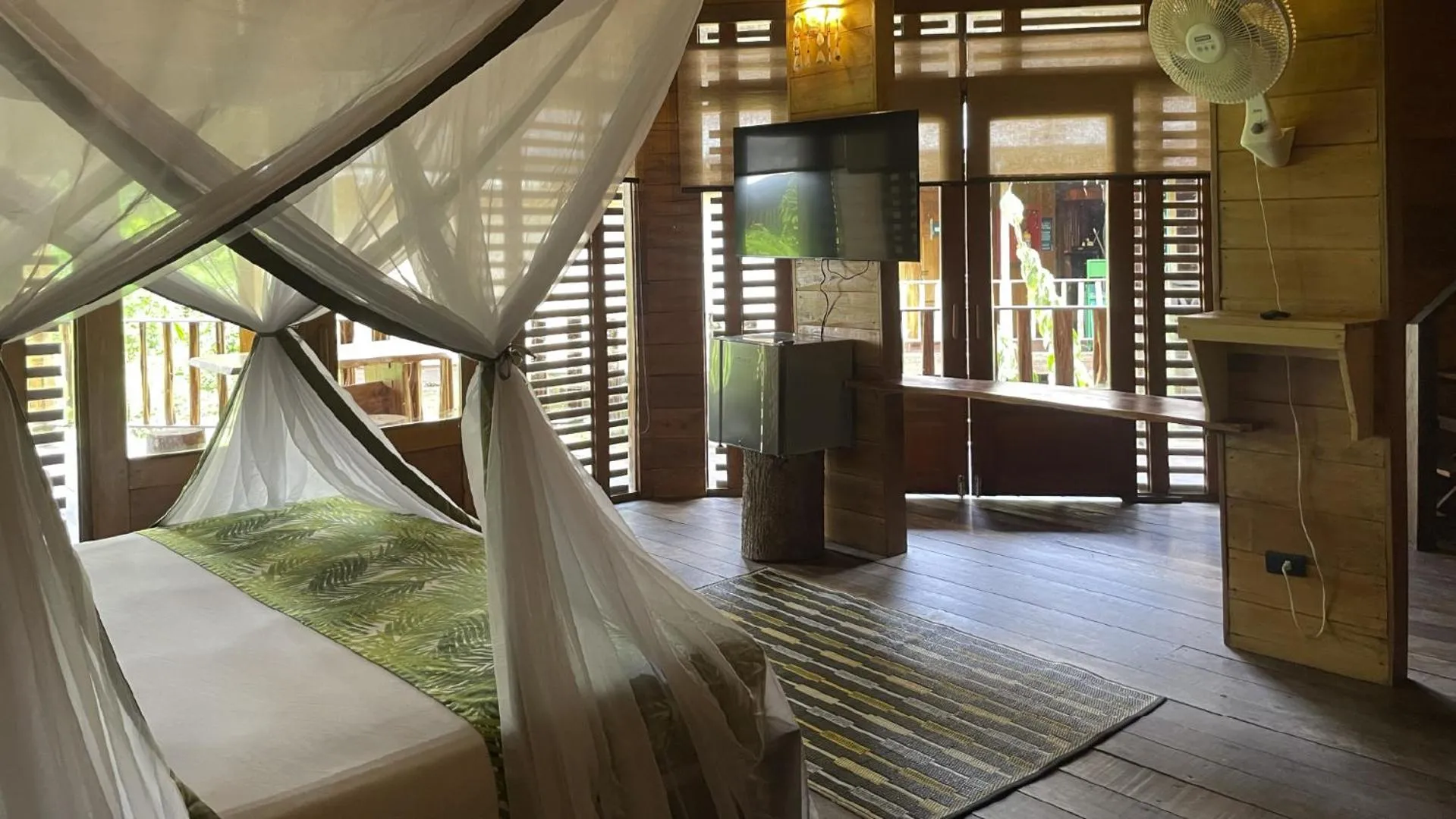 Photo of the whole room, Bed in Hotel Amazon by On Vacation