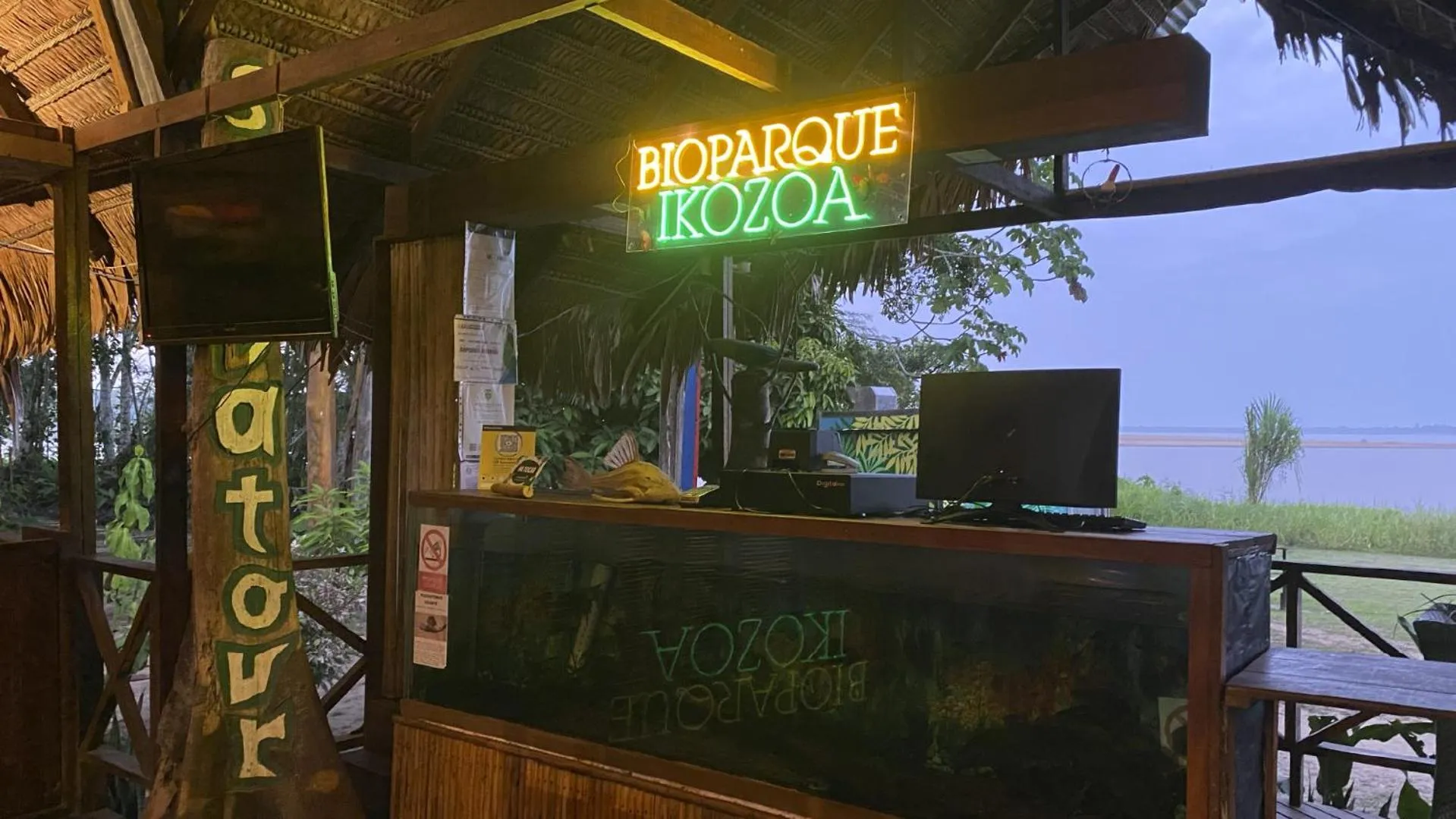 Area and facilities in Hotel Amazon by On Vacation