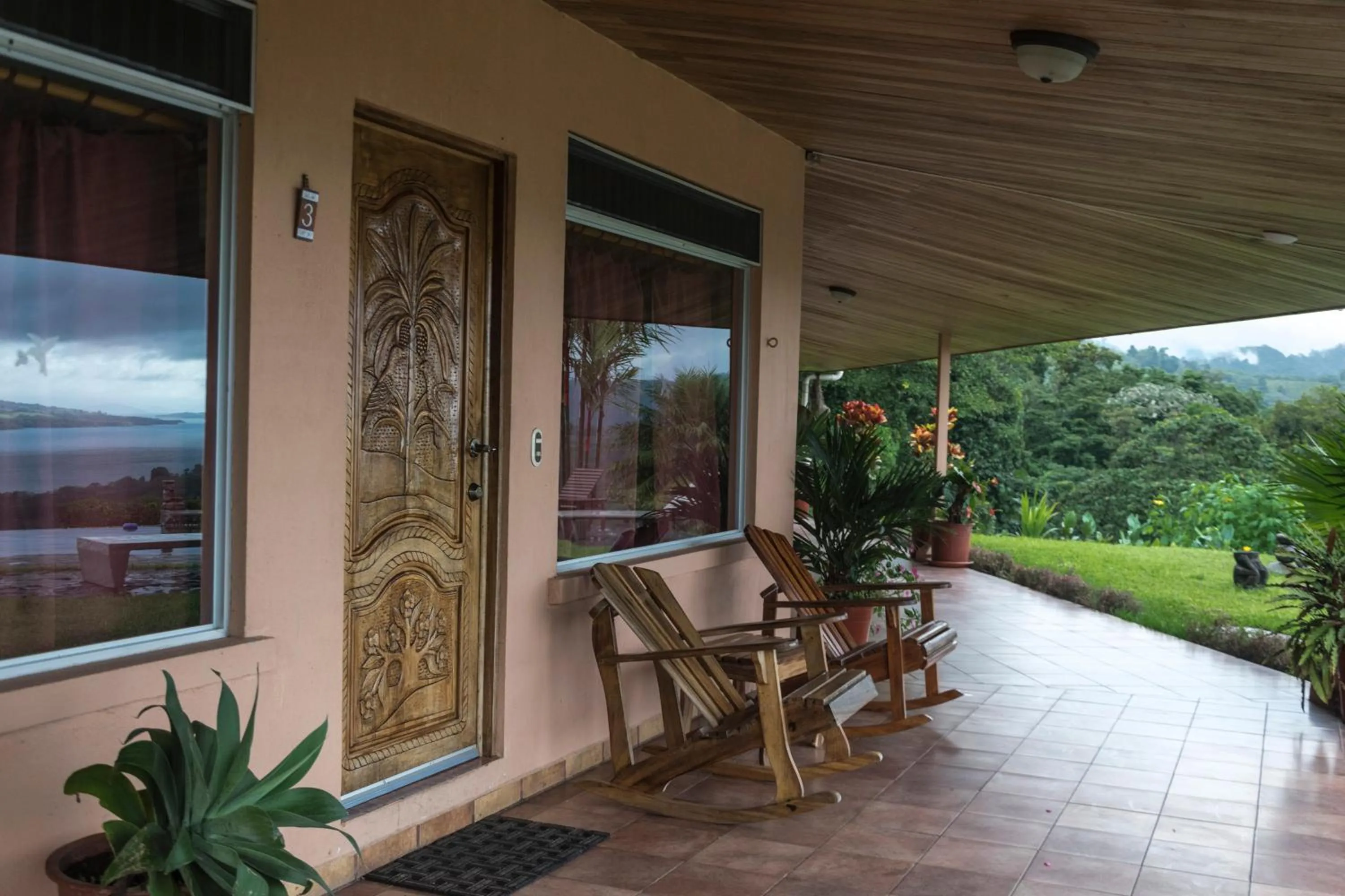 Property building in Hotel Nepenthe B&B