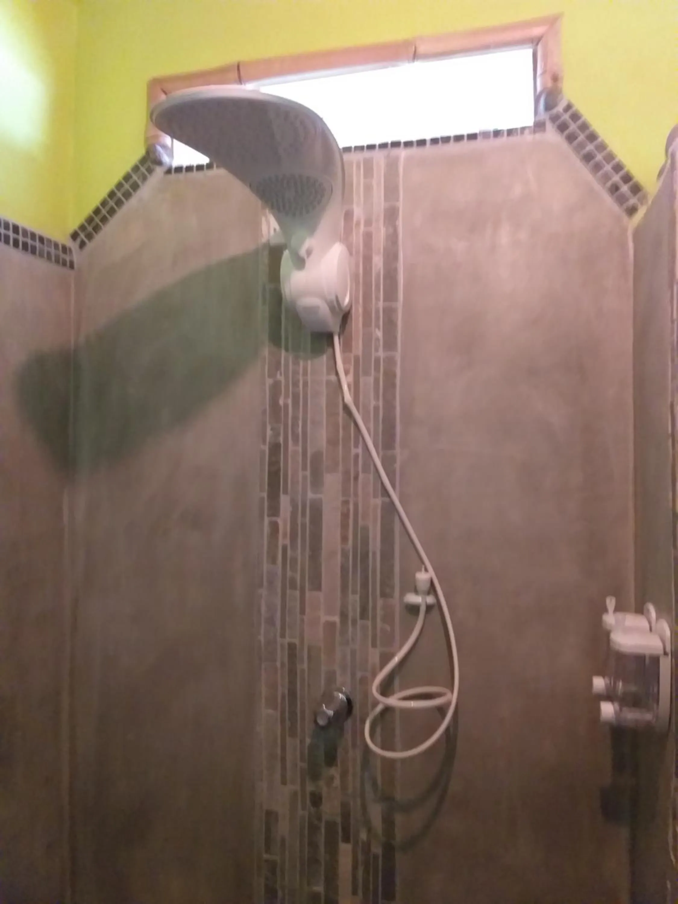 Shower in Hotel Rio Celeste Finca L´ Etoile Celeste