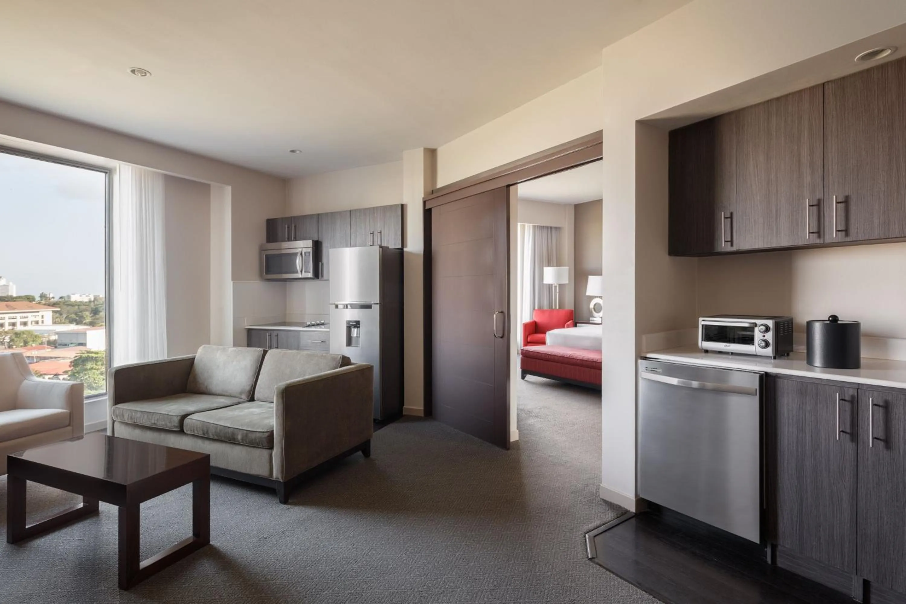 Photo of the whole room, Bed in Marriott Panama Hotel - Albrook