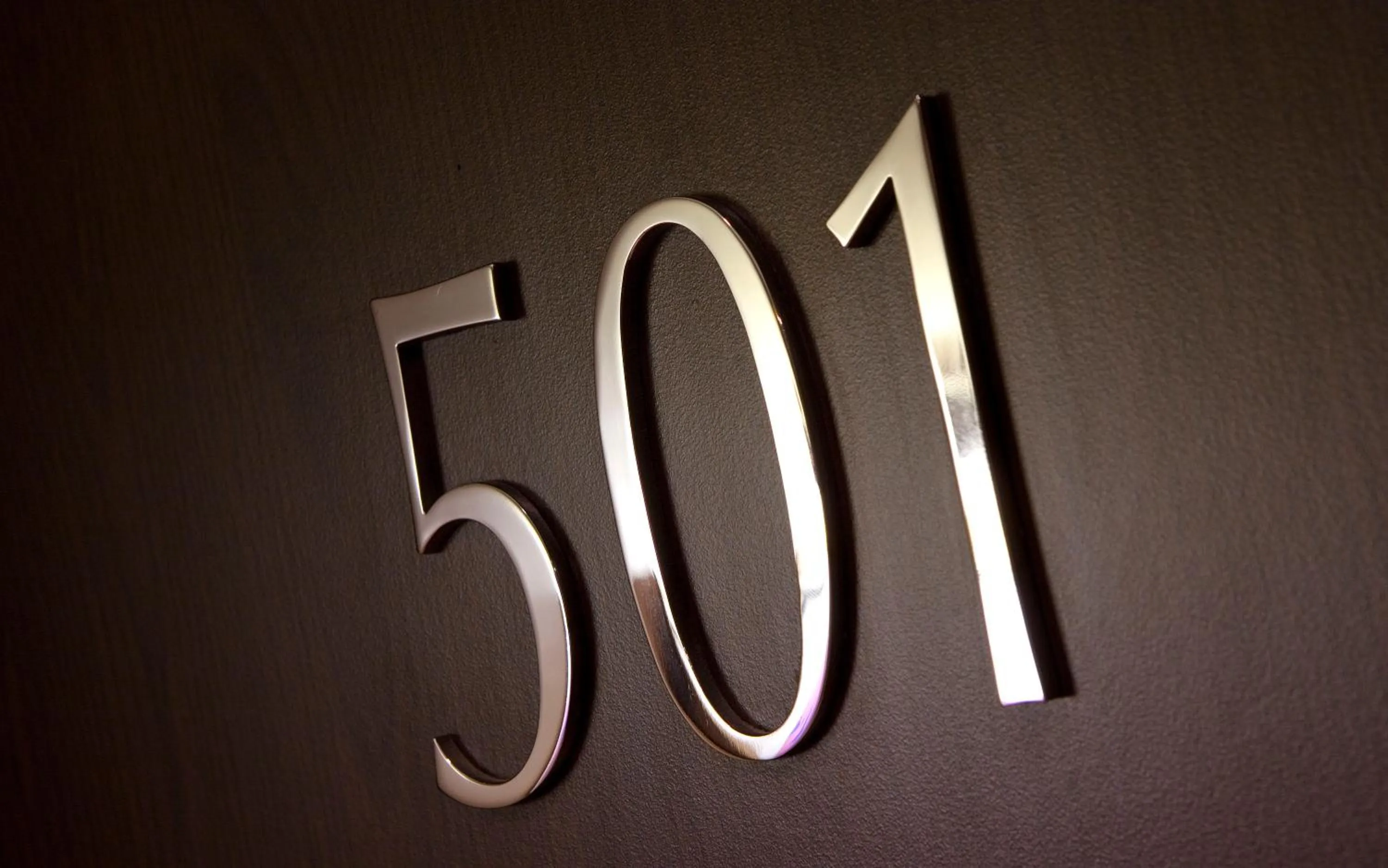 Logo/Certificate/Sign in Le Senat