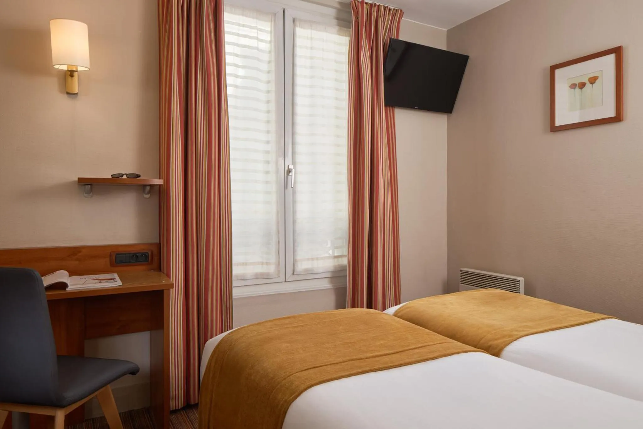 Bedroom, Bed in Timhotel Opera Madeleine