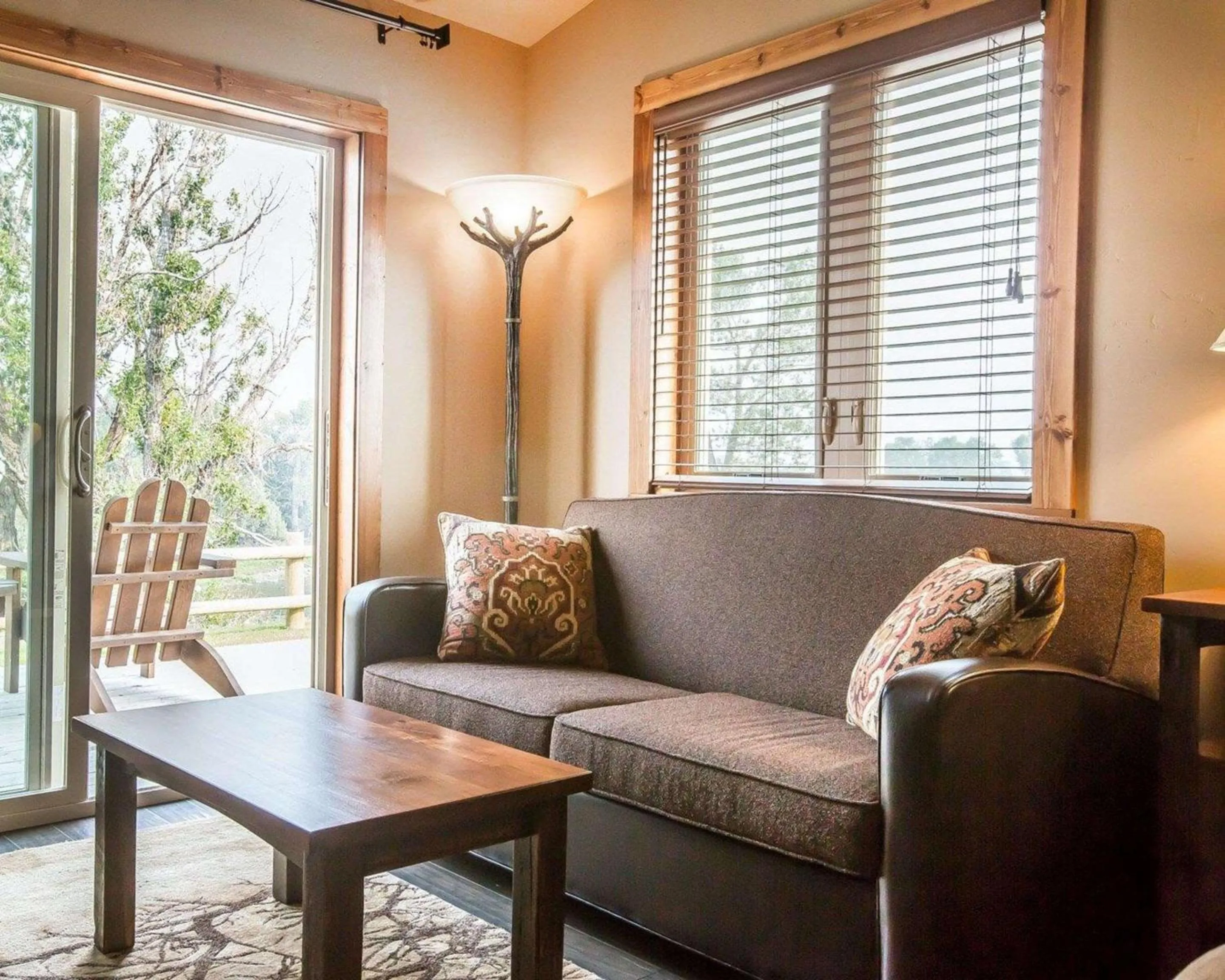 Bedroom in Yellowstone Valley Lodge, an Ascend Collection Hotel