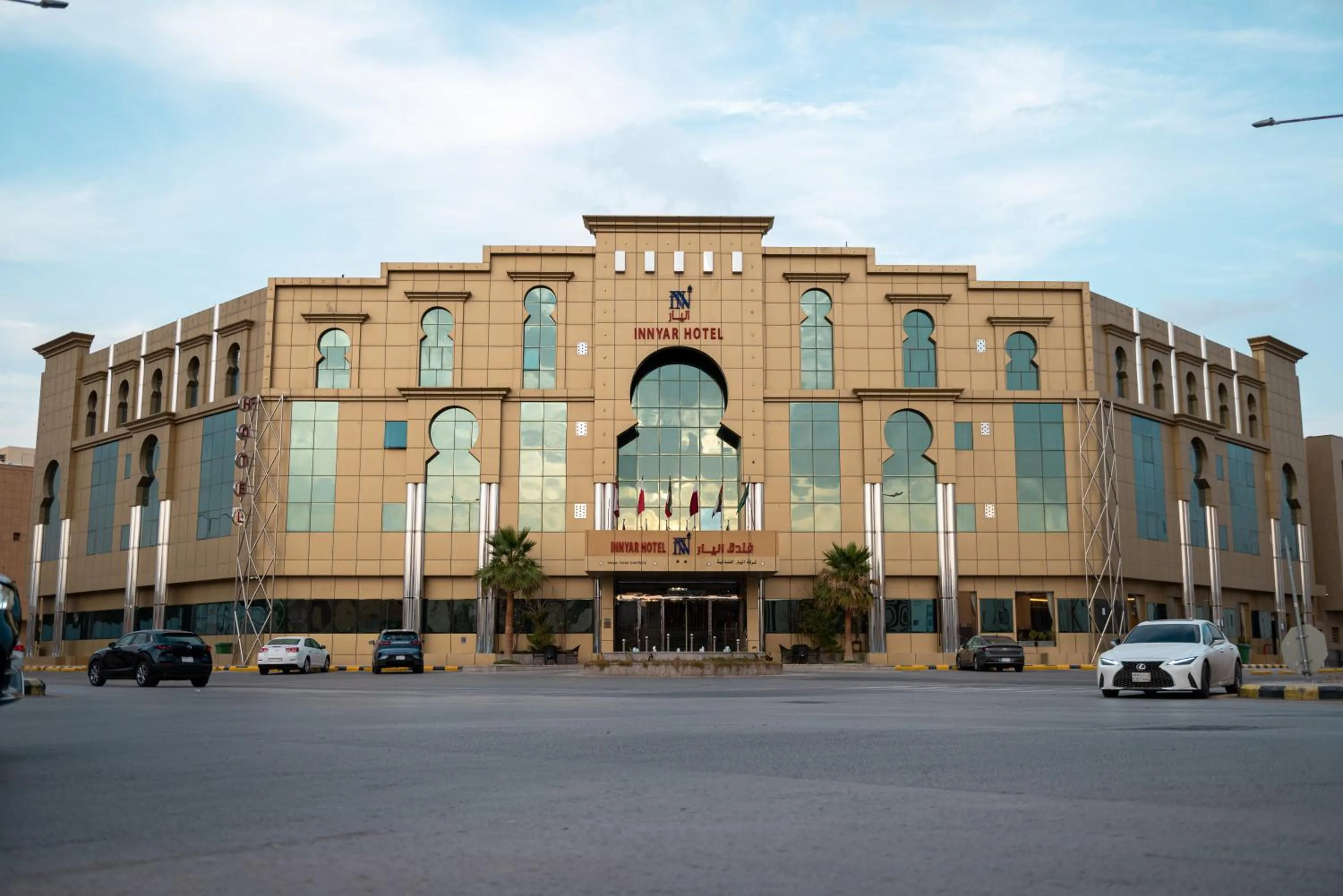 Property building in Innyar Hotel