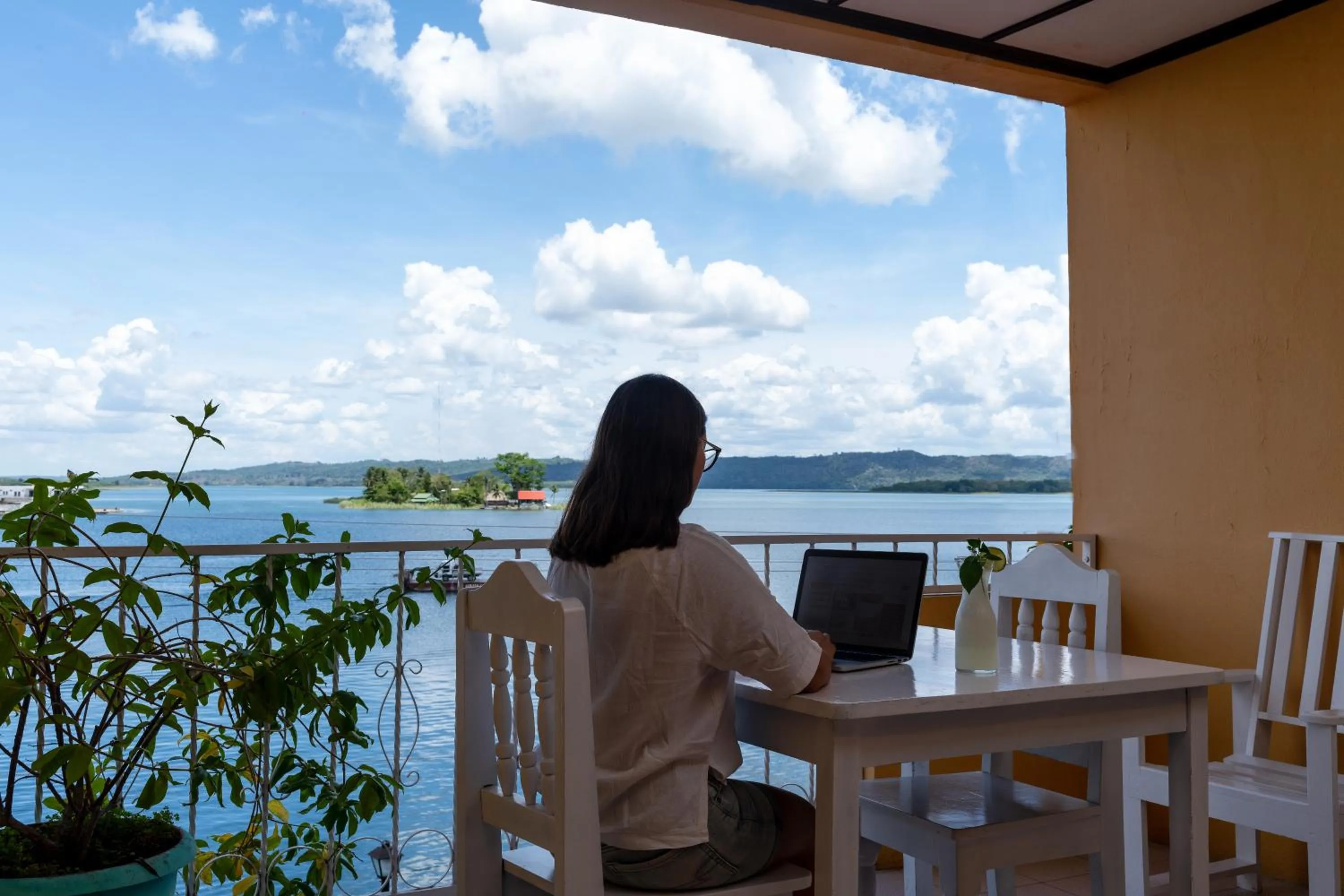 People in Hotel Santana