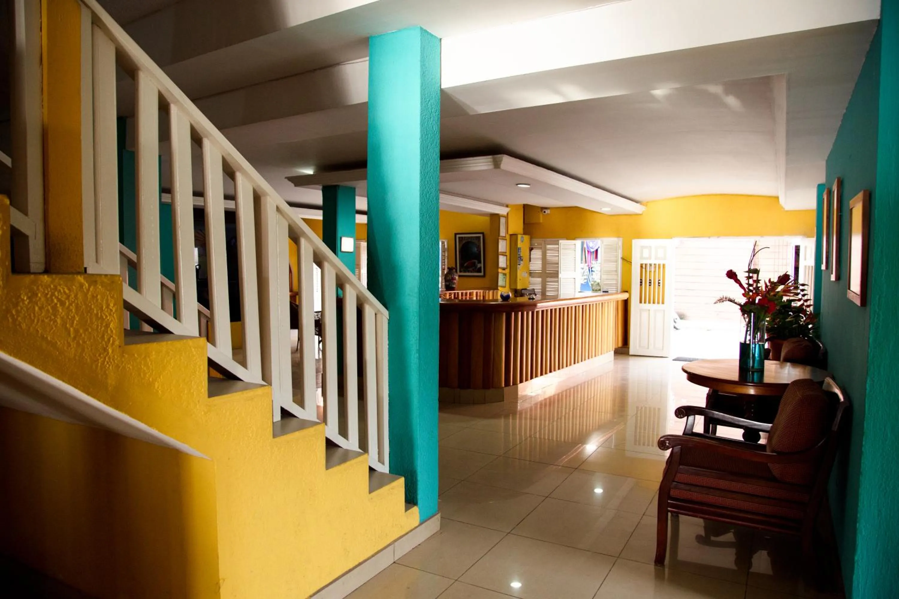 Lobby or reception in Hotel Santana