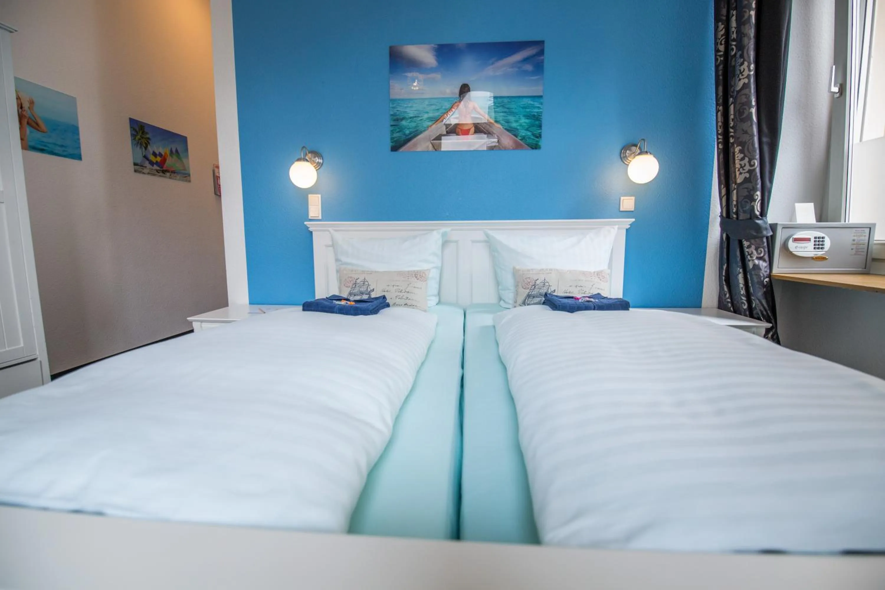 Bed in Aparthotel am Münzplatz