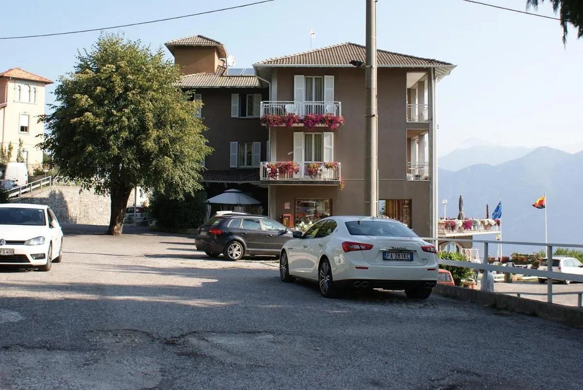 Property building in Bed & Breakfast Bellagio