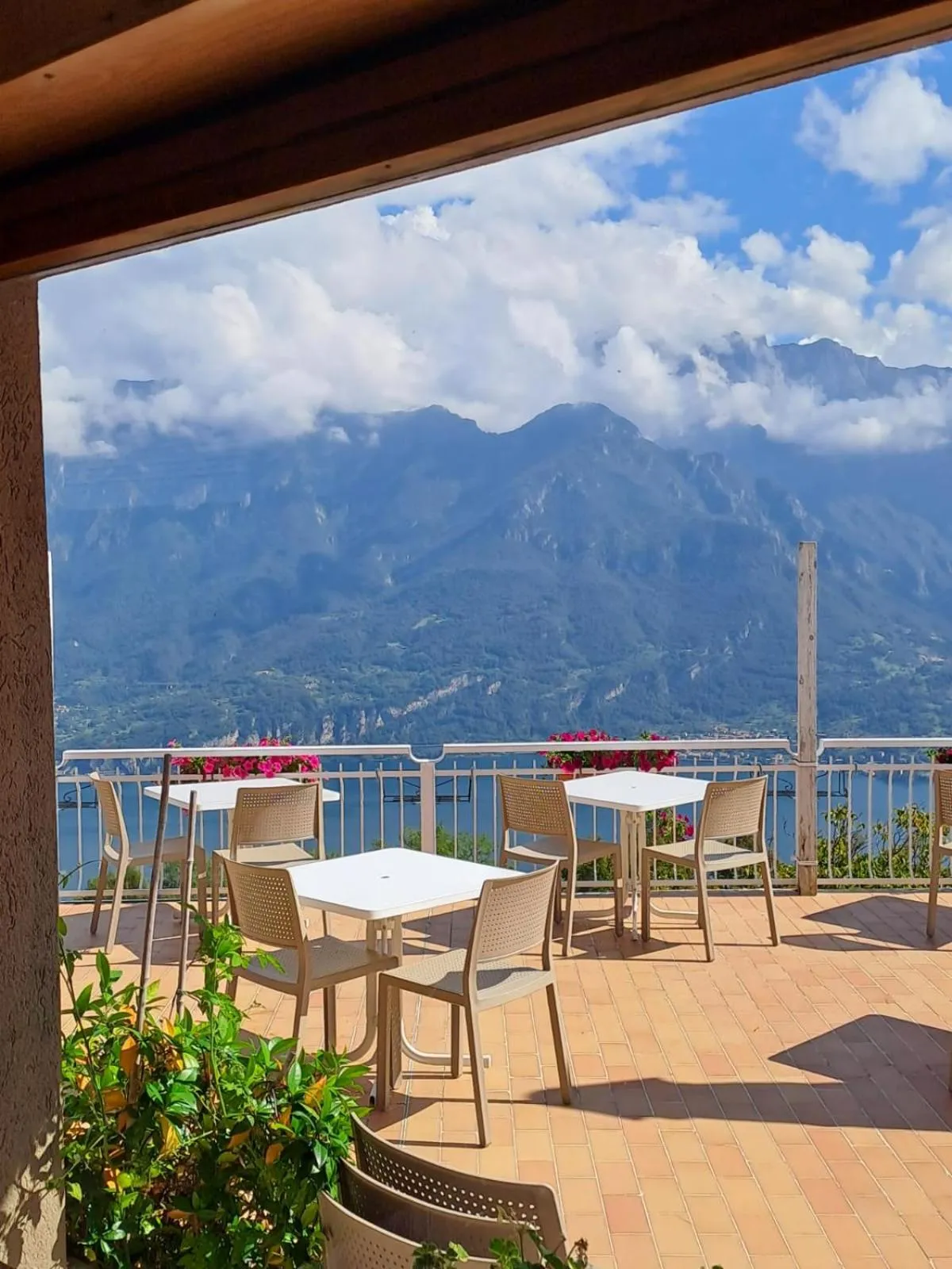 Restaurant/places to eat in Bed & Breakfast Bellagio