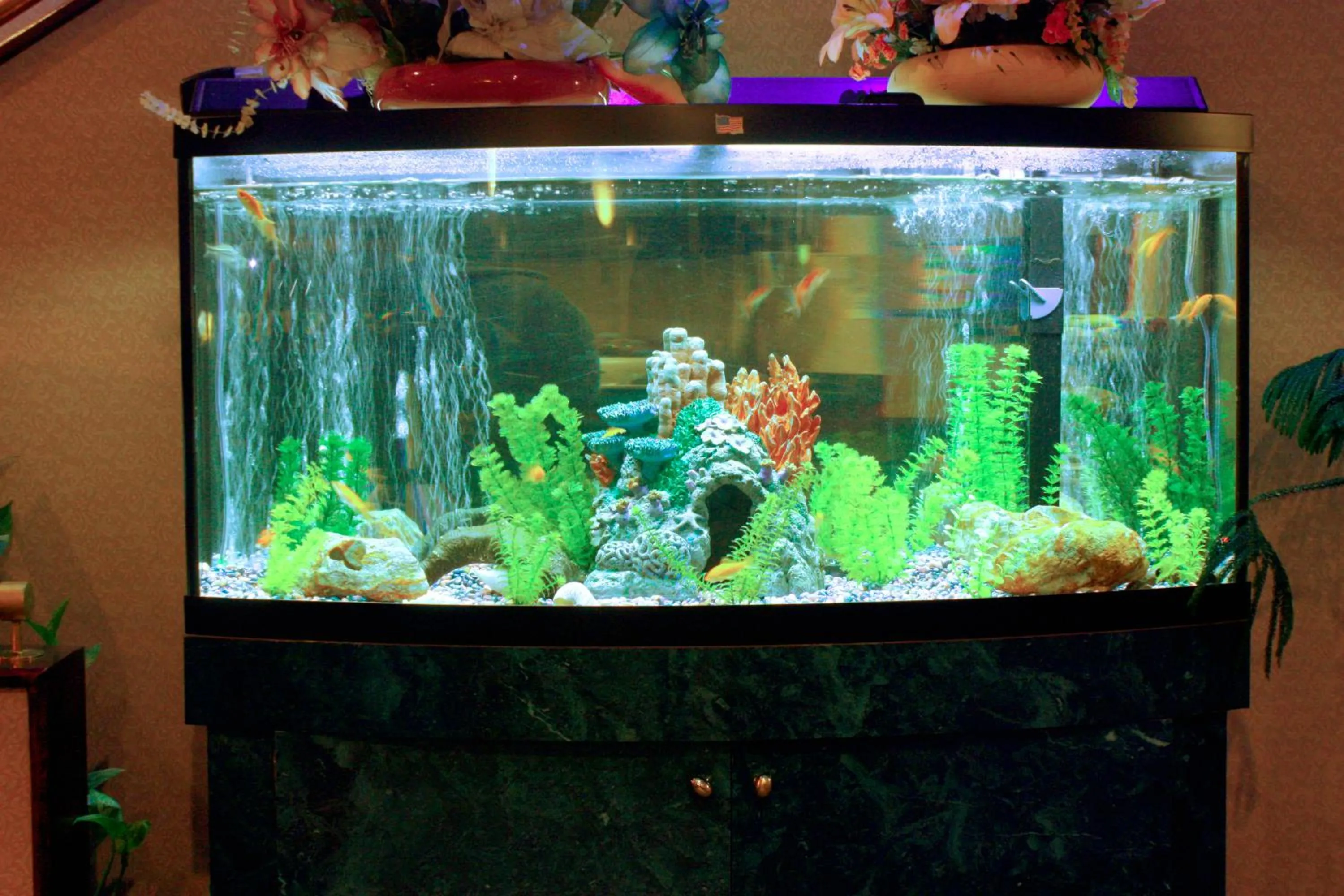 Decorative detail in Garden City Inn