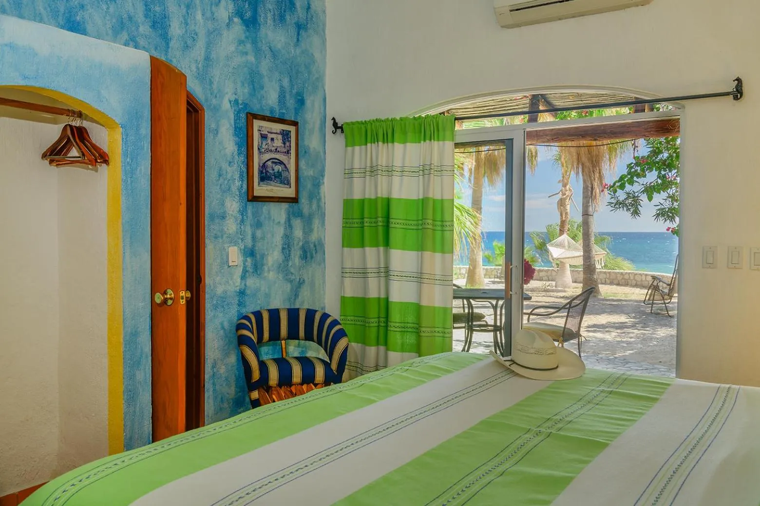 Bed in Ventana Bay Resort