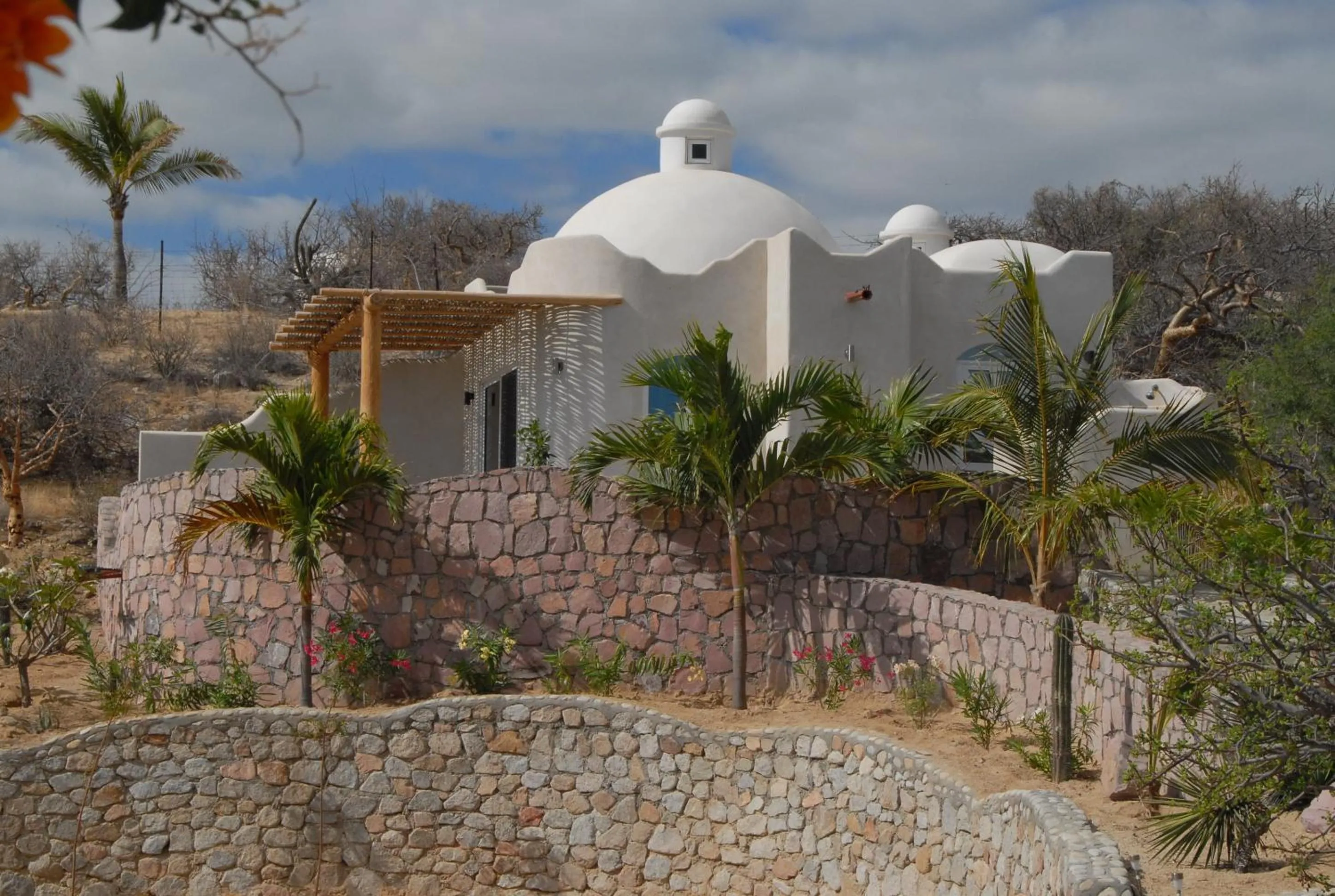 Property building in Ventana Bay Resort