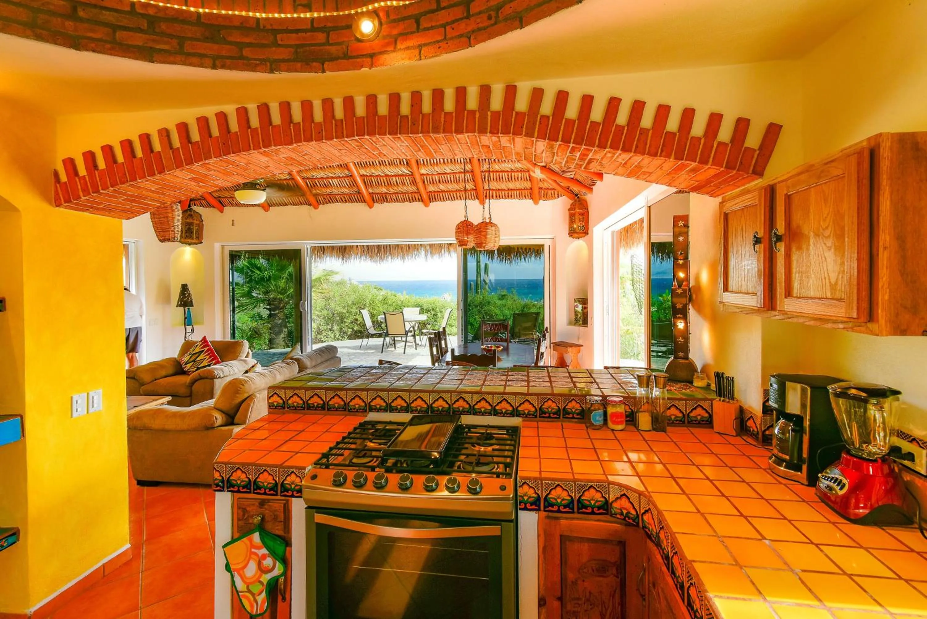 Kitchen or kitchenette in Ventana Bay Resort