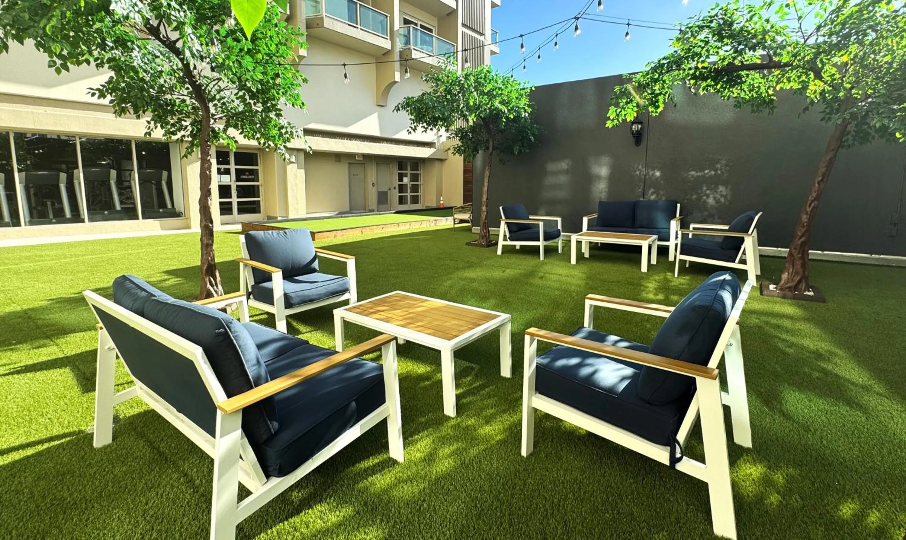 Balcony/Terrace in Ala Moana Honolulu by Mantra