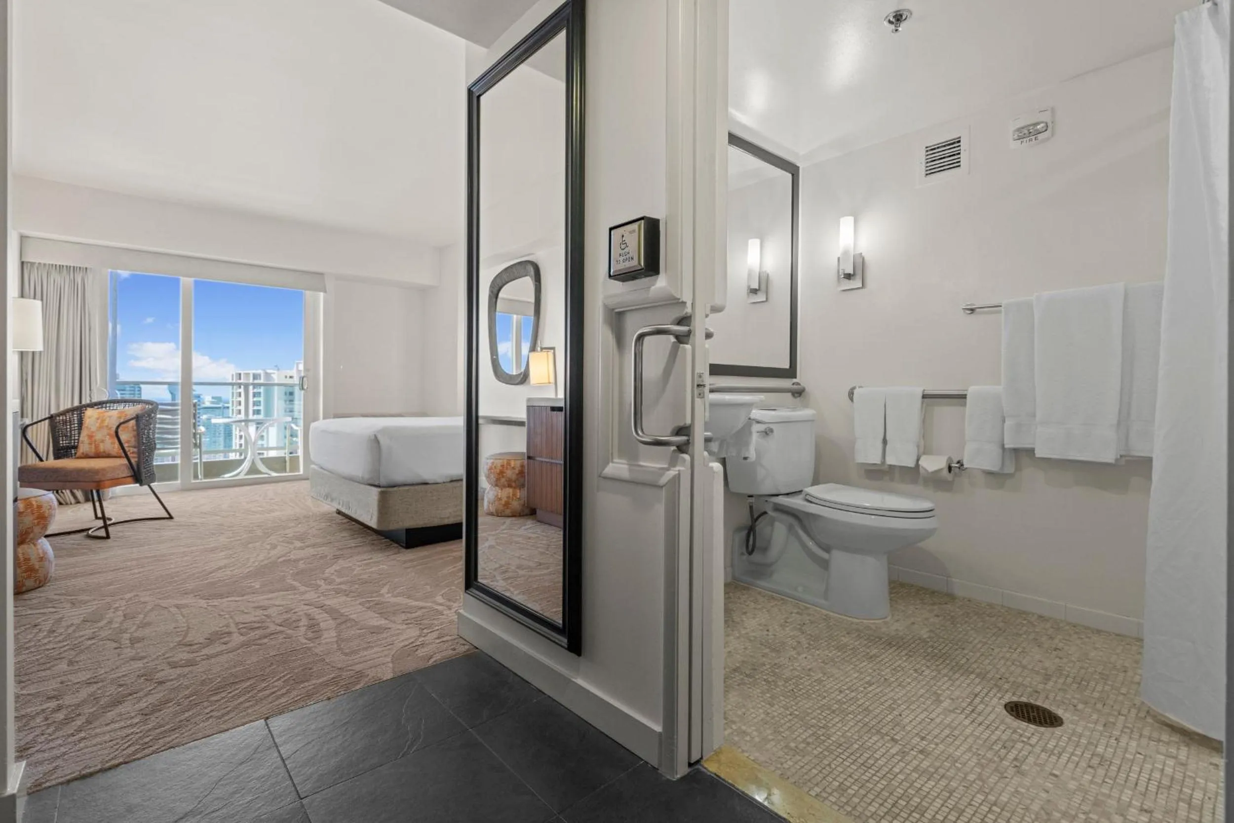 Bathroom in Ala Moana Honolulu by Mantra