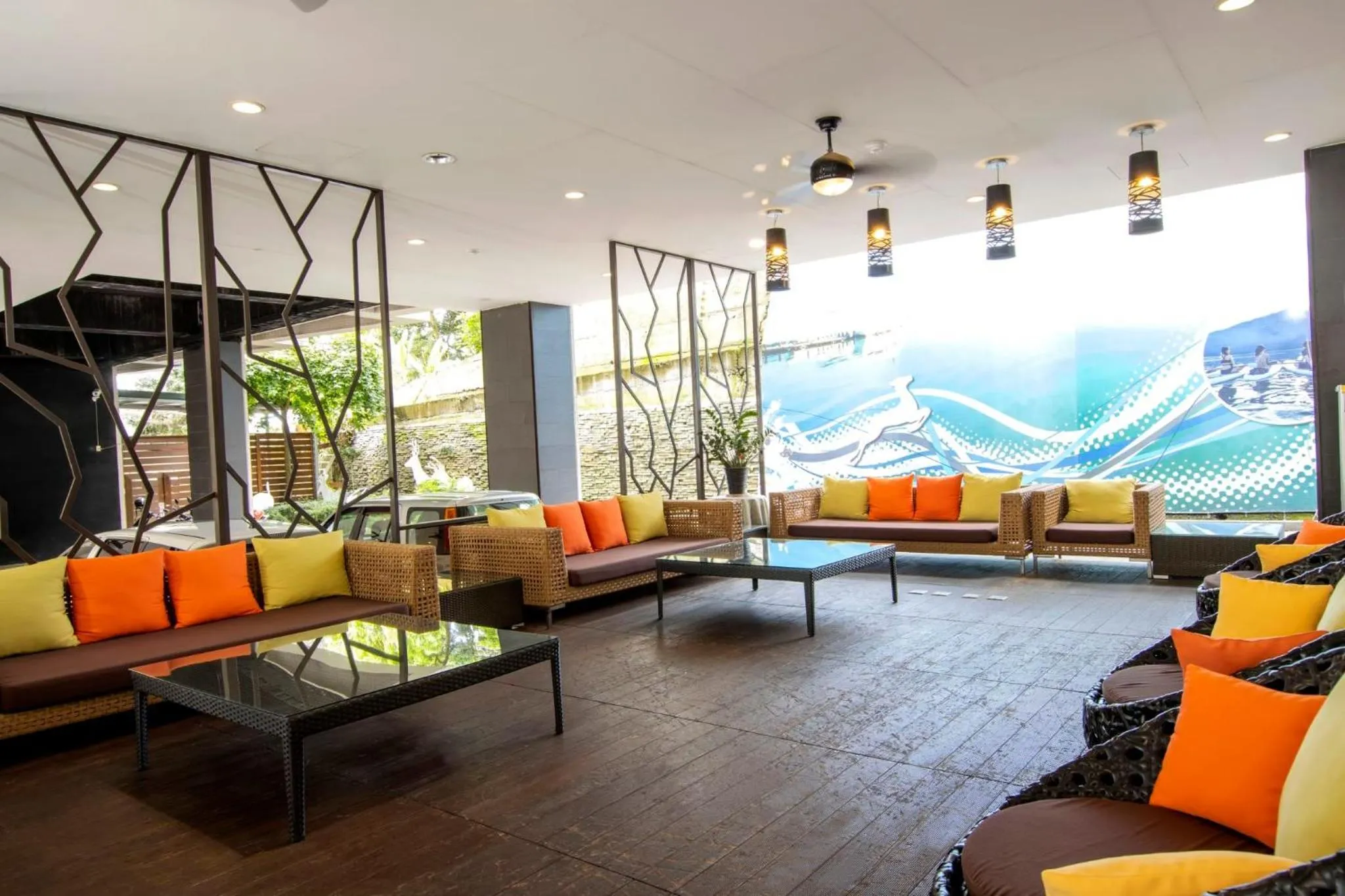 Lounge or bar in LeaLea Garden Hotels - Moon Lake