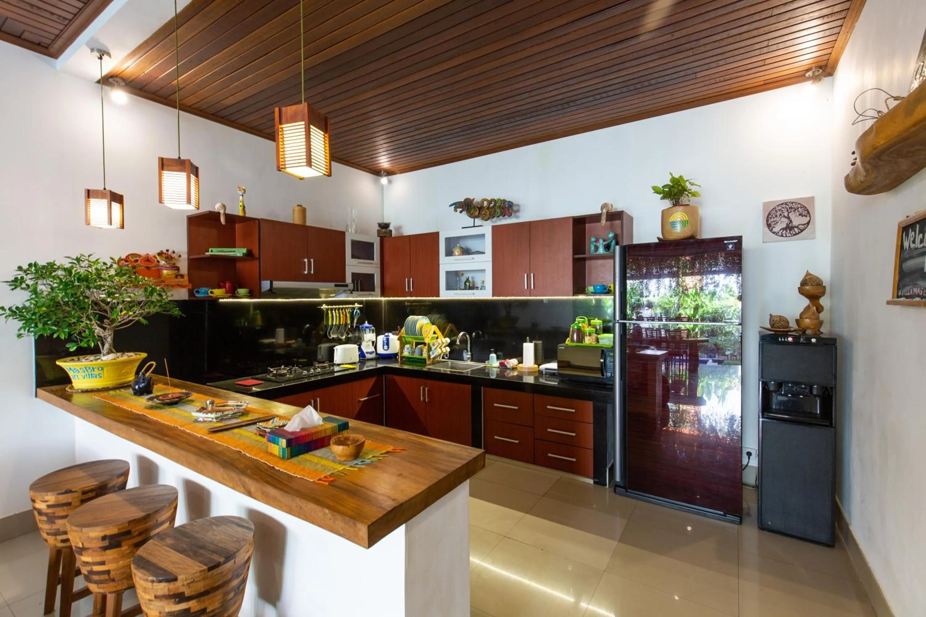 Coffee/tea facilities in MasBro ART Villas