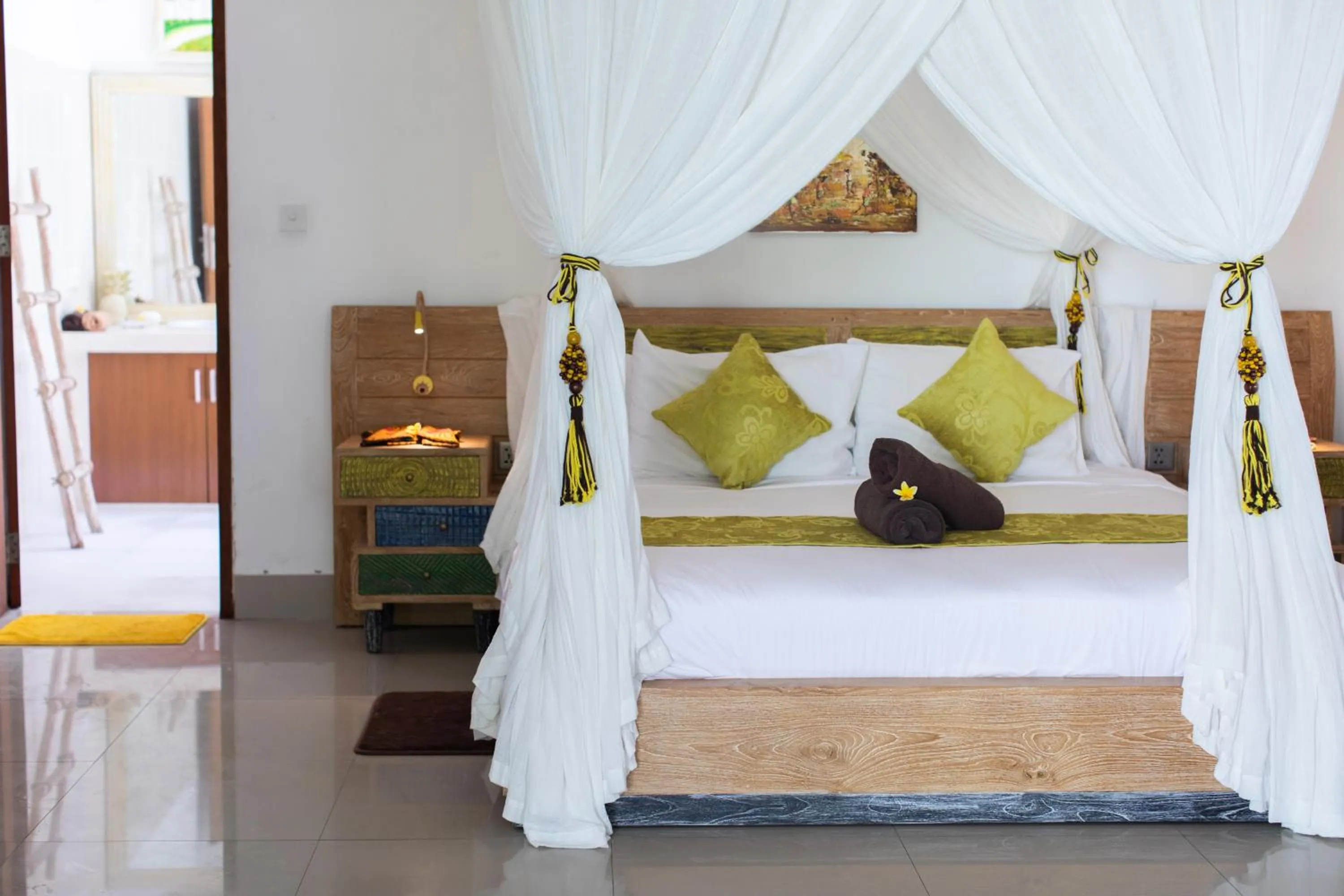 Bed in MasBro ART Villas