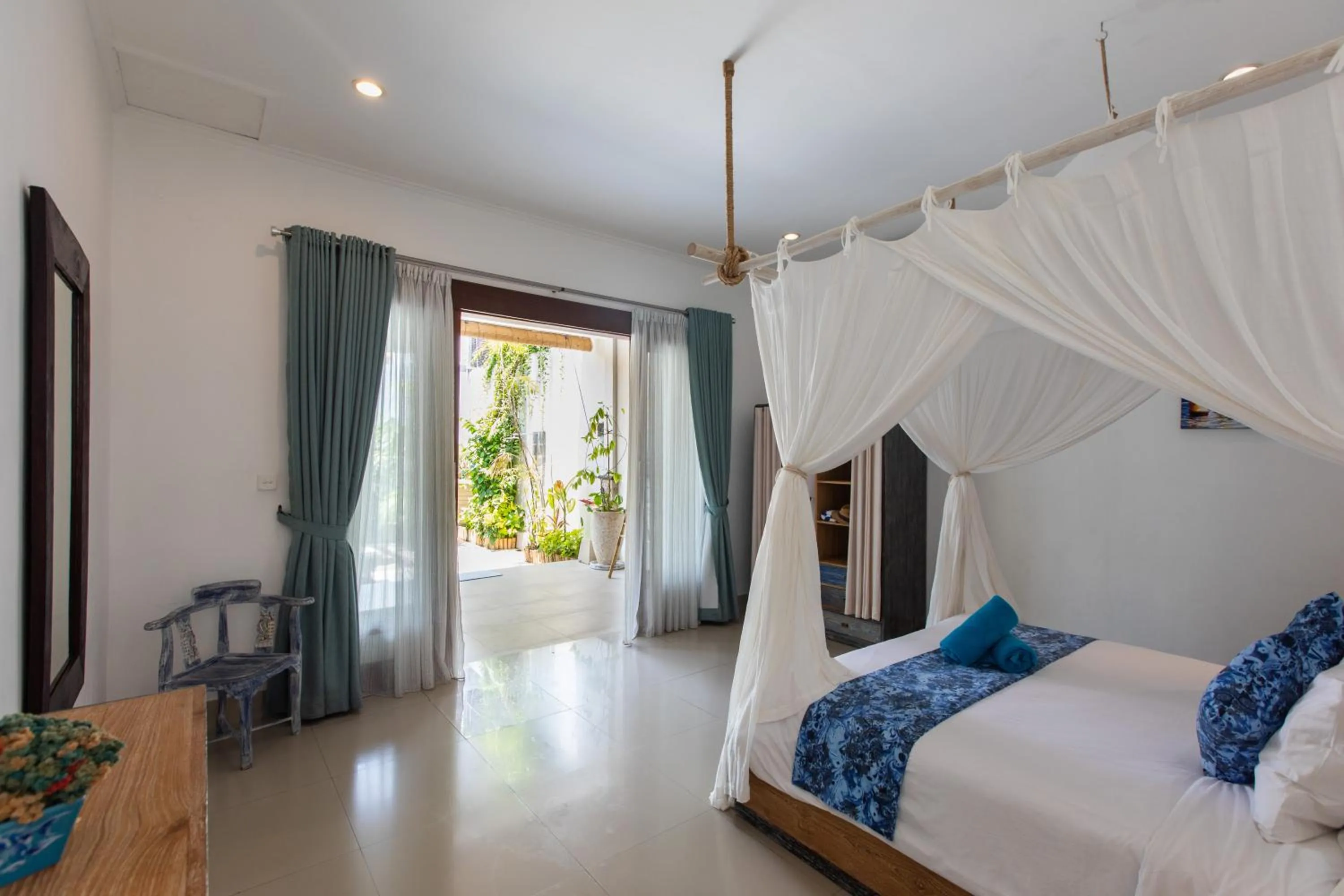 Bed in MasBro ART Villas