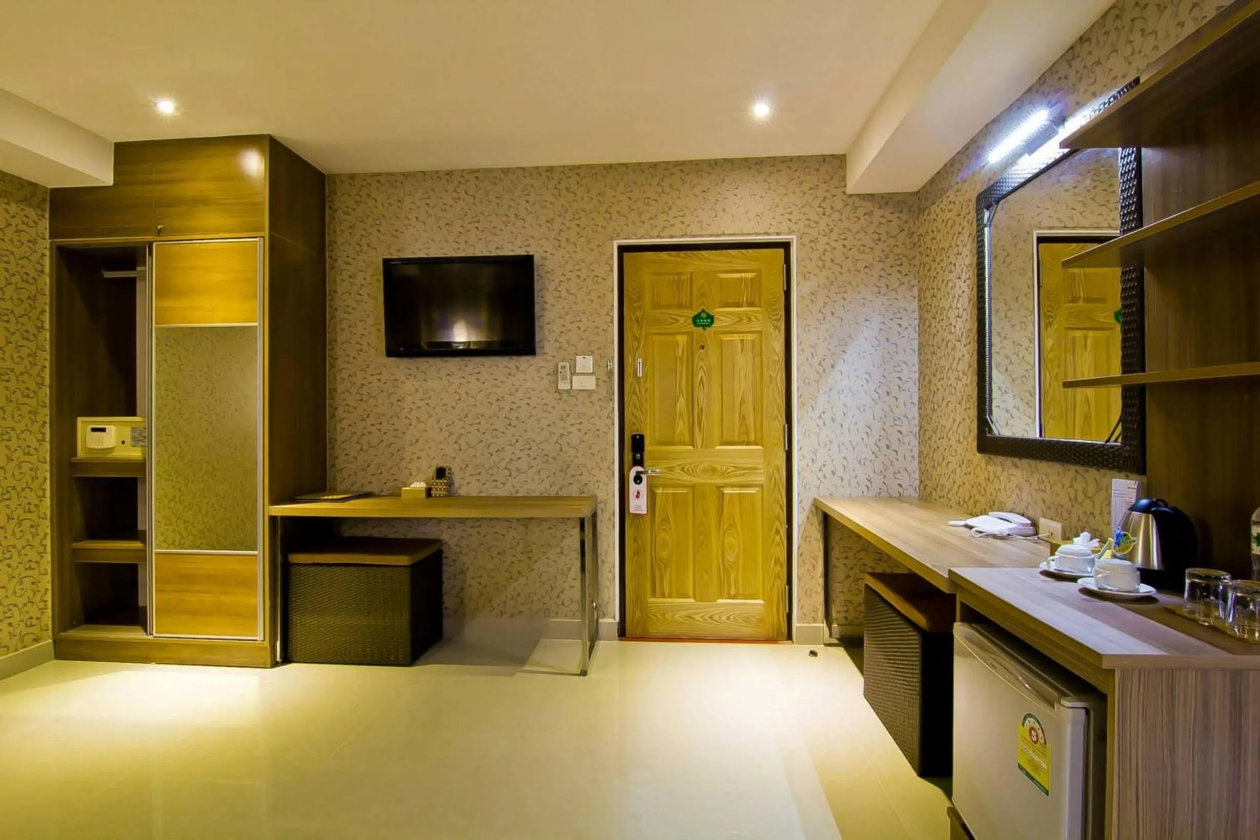 Photo of the whole room in Roseate Chiang Mai