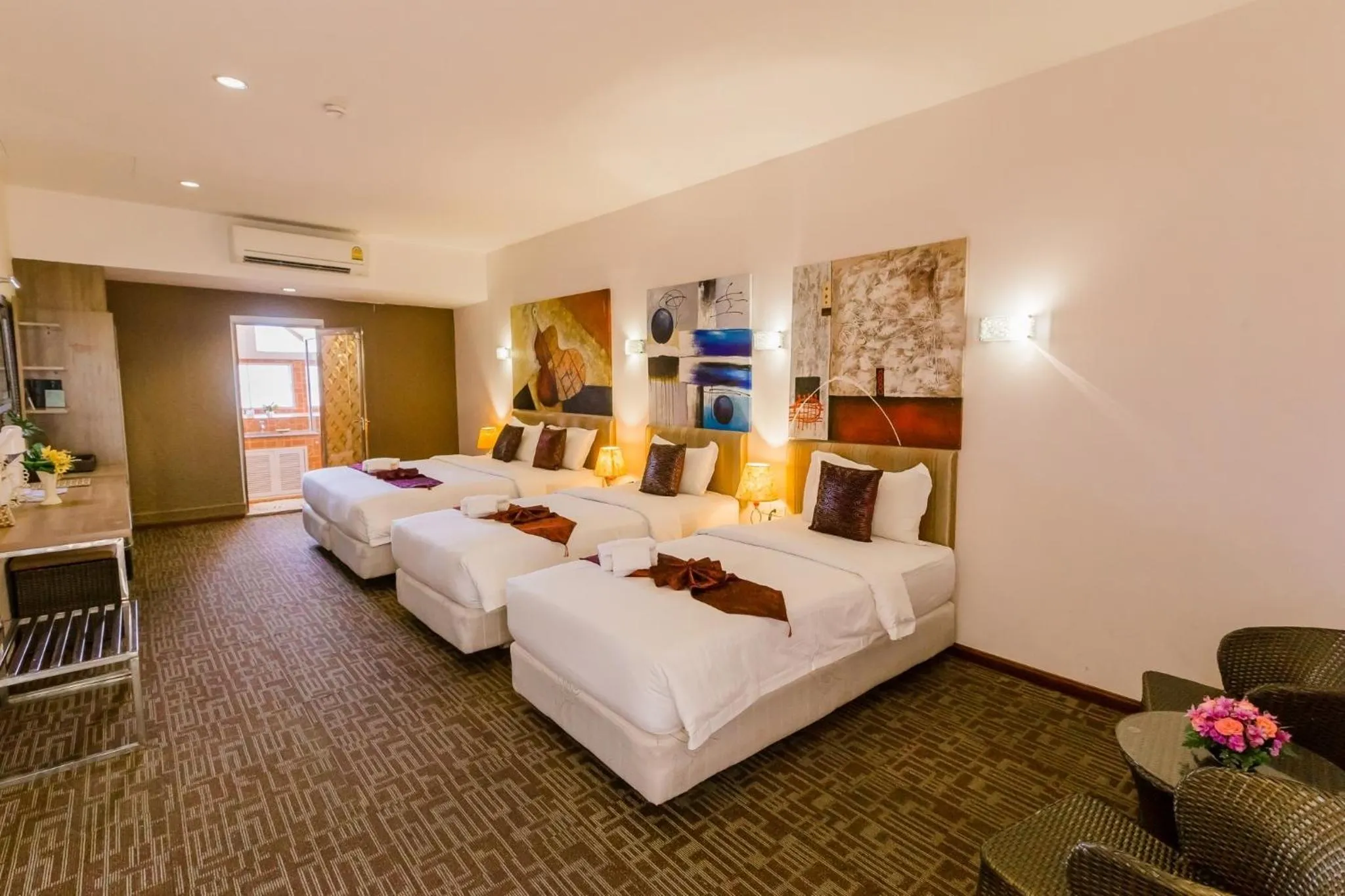 Bedroom, Bed in Roseate Chiang Mai