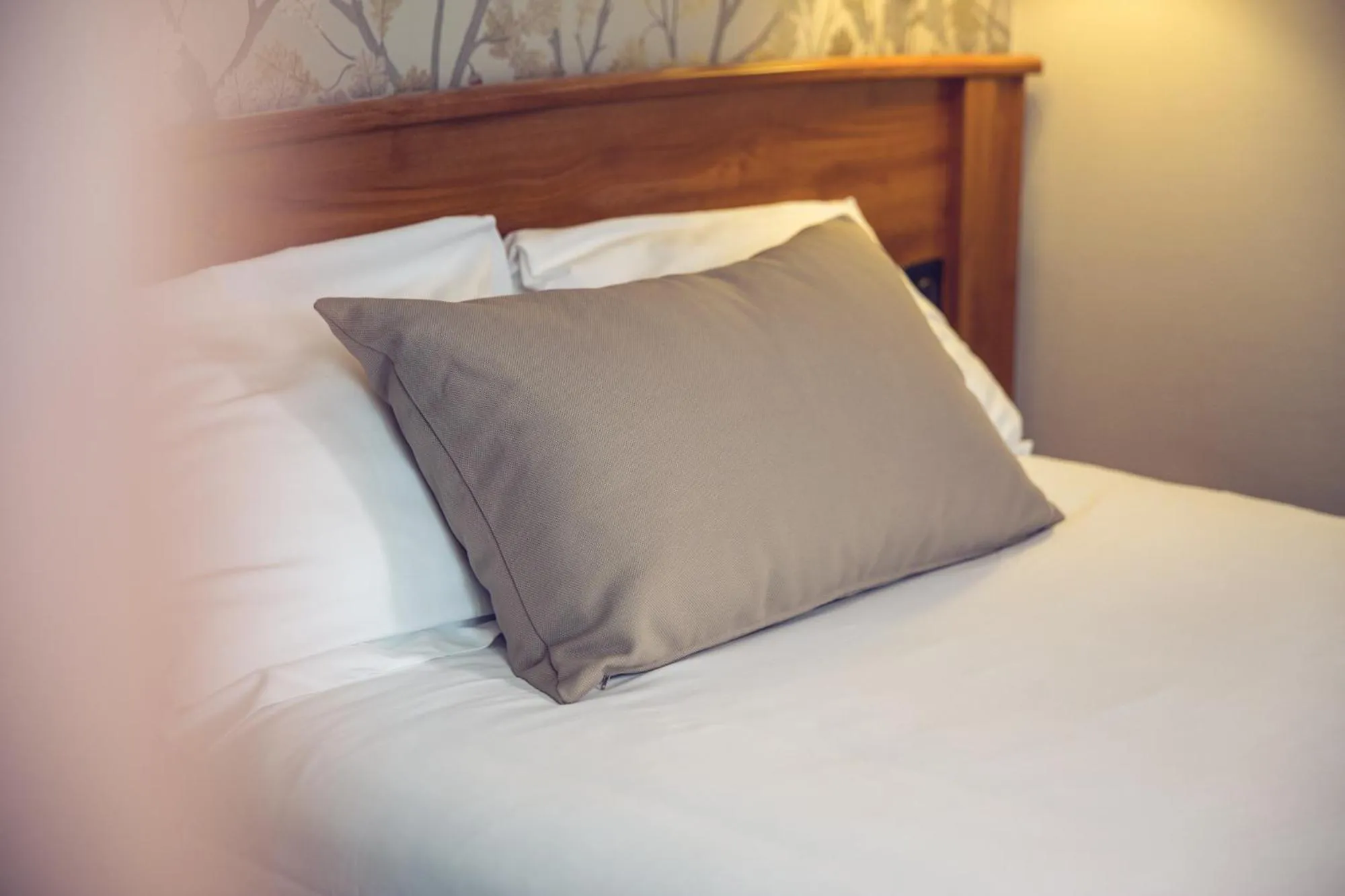 Bed in Timhotel Le Louvre