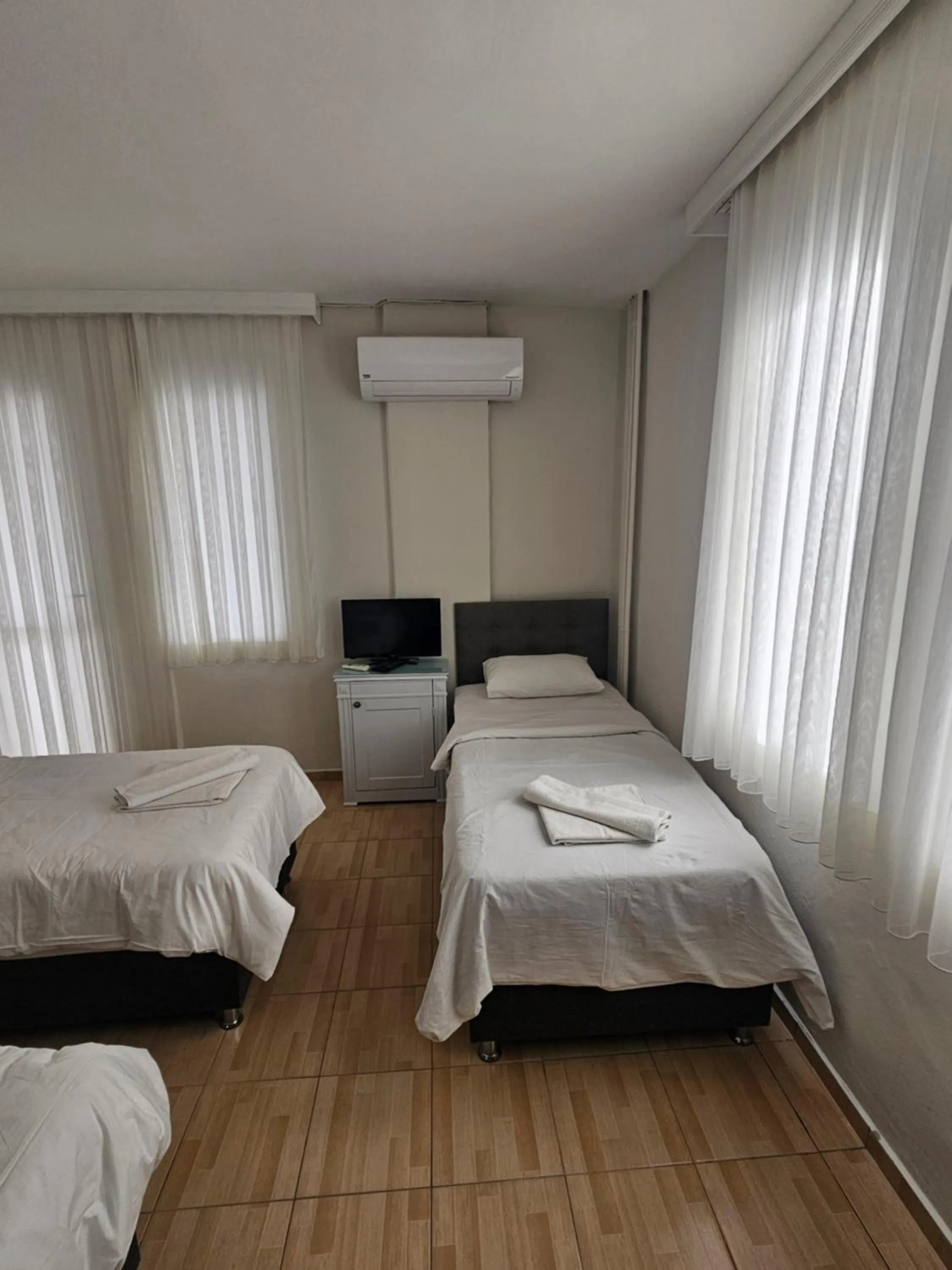 Bed in Cicek Apart Hotel