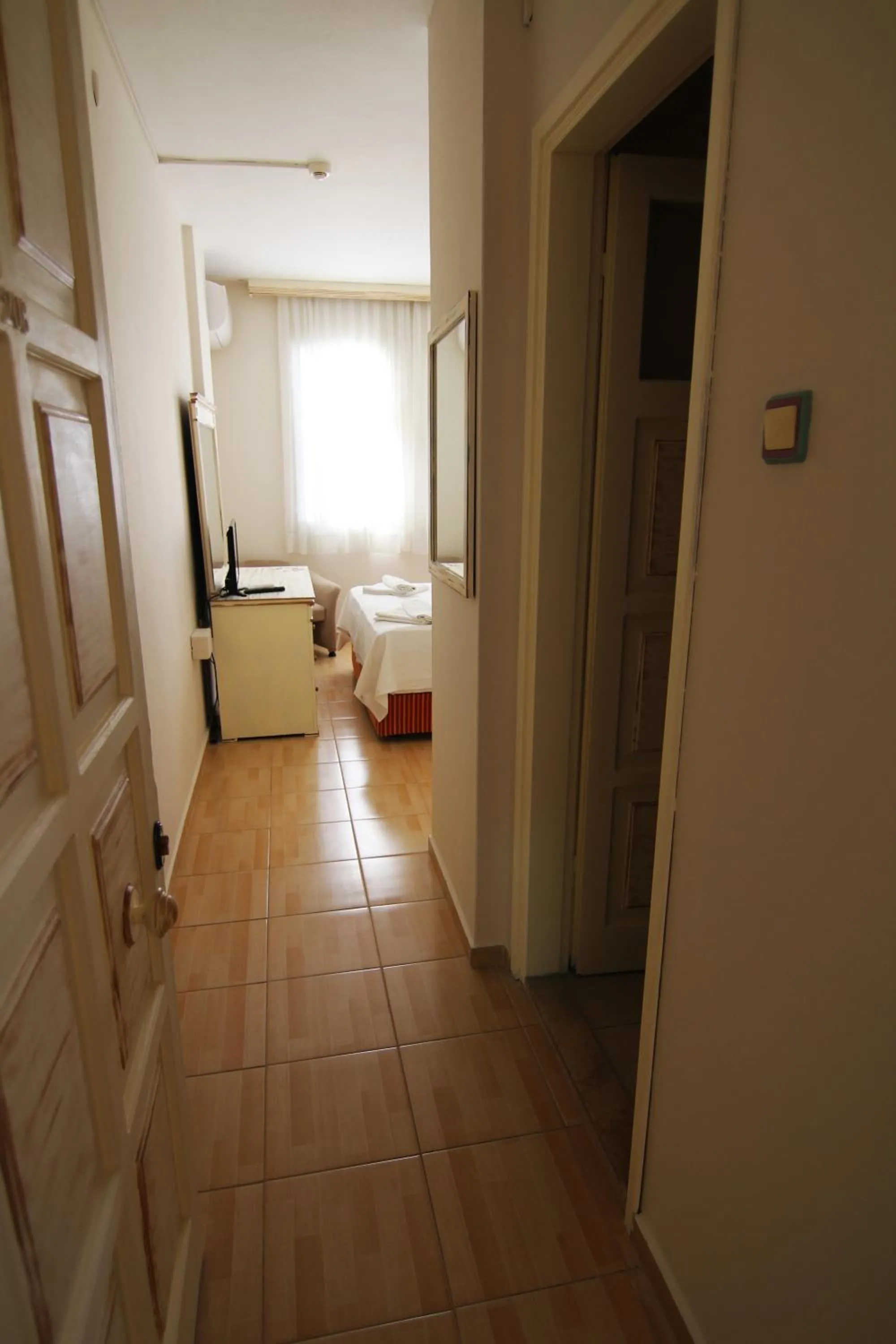 Photo of the whole room in Cicek Apart Hotel