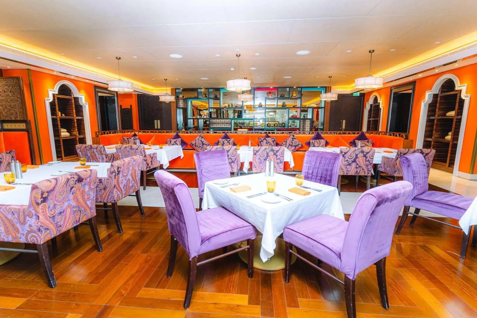 Restaurant/places to eat in Dusit Thani Abu Dhabi