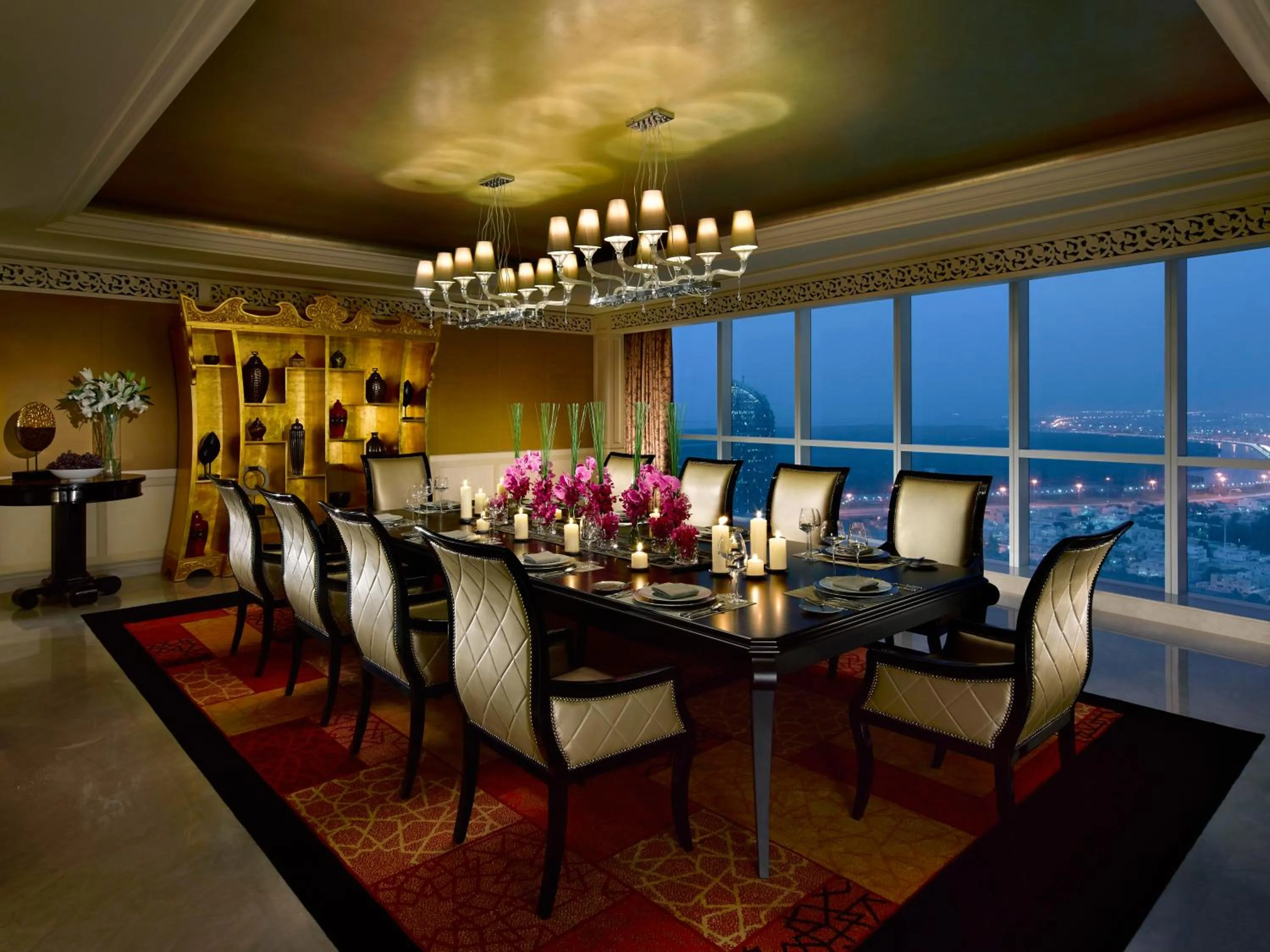 Dining area in Dusit Thani Abu Dhabi